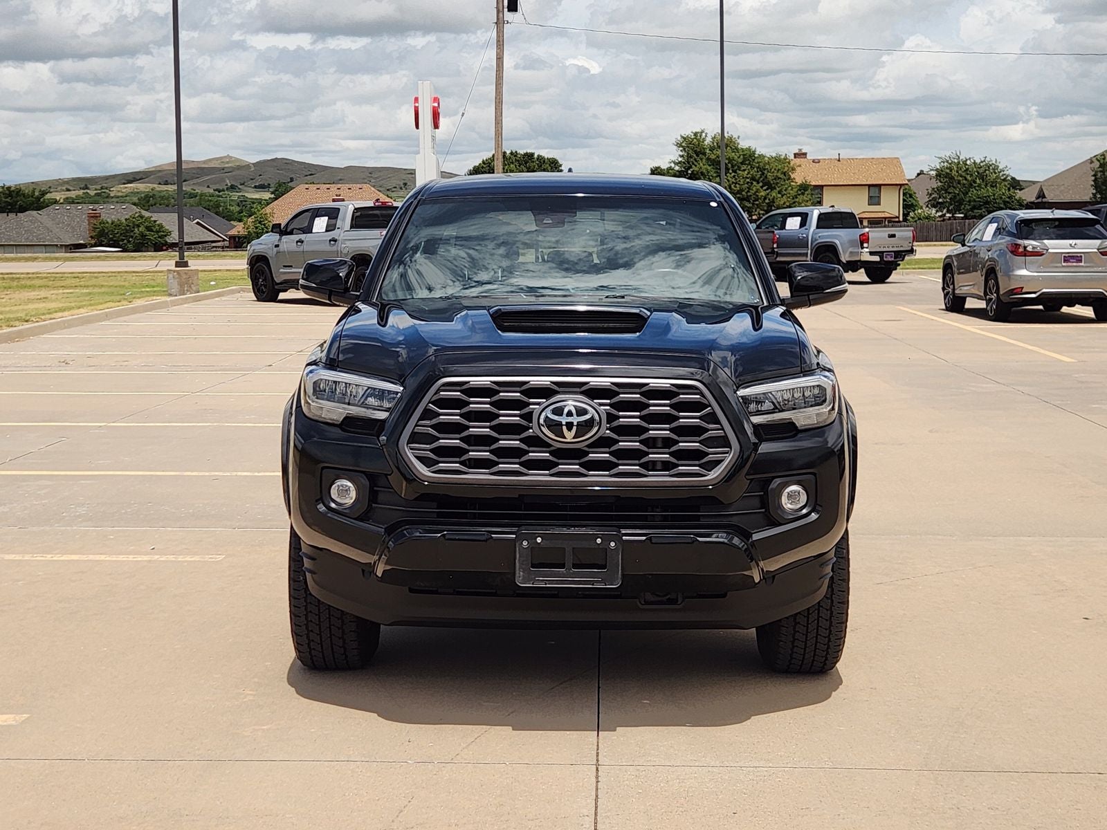 2023 Toyota Tacoma TRD Sport V6