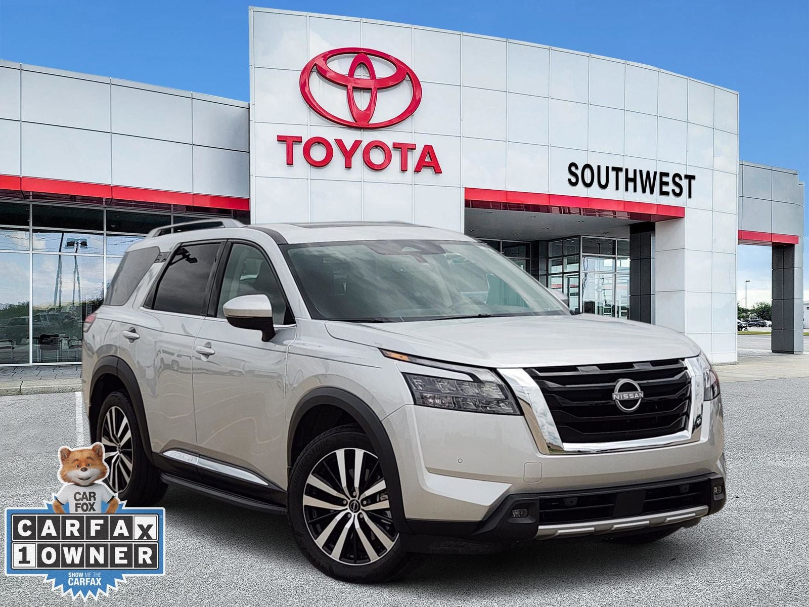 2025 Nissan Pathfinder Platinum