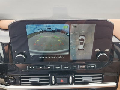 2025 Nissan Pathfinder Platinum