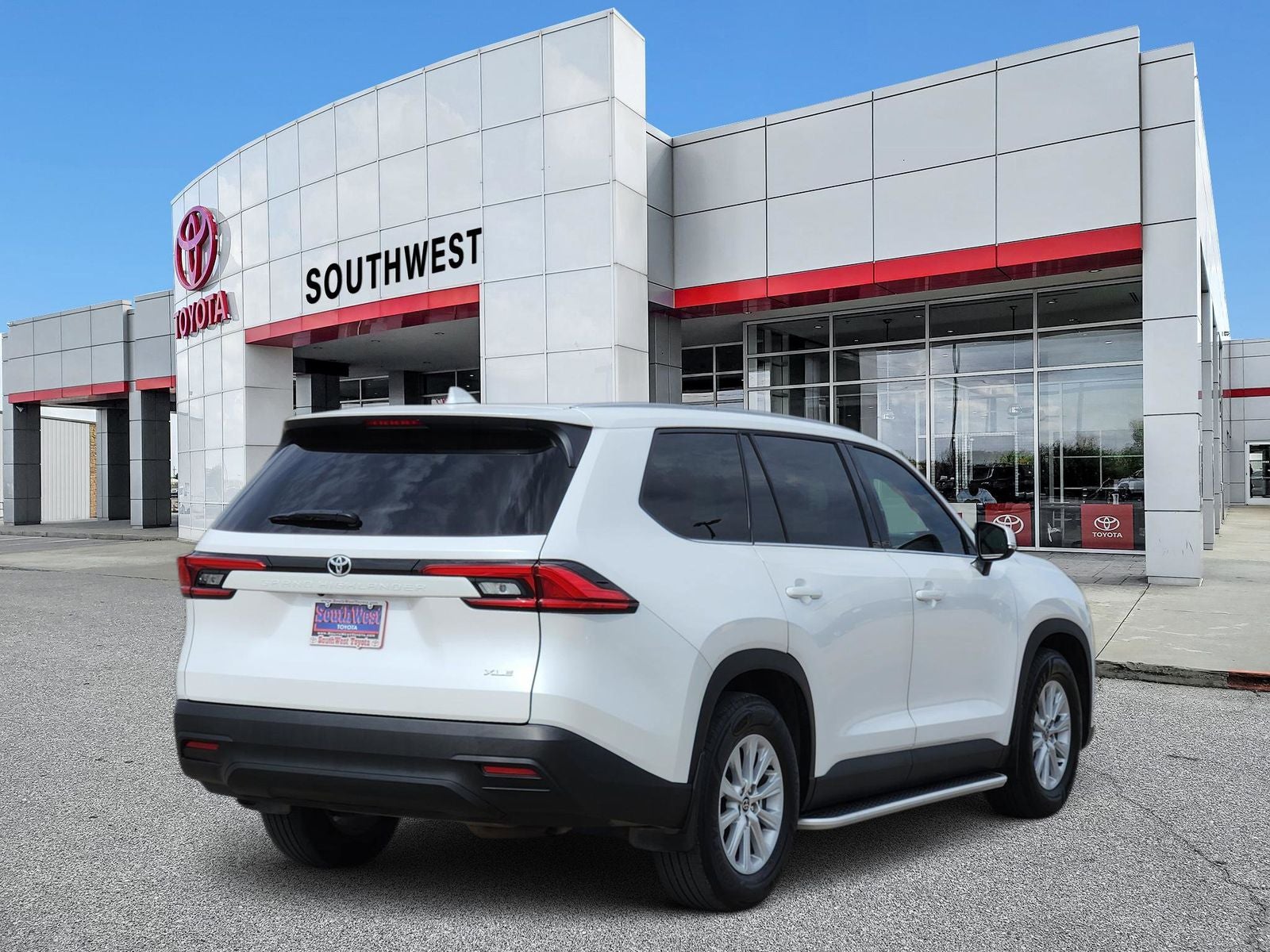 2024 Toyota Grand Highlander XLE