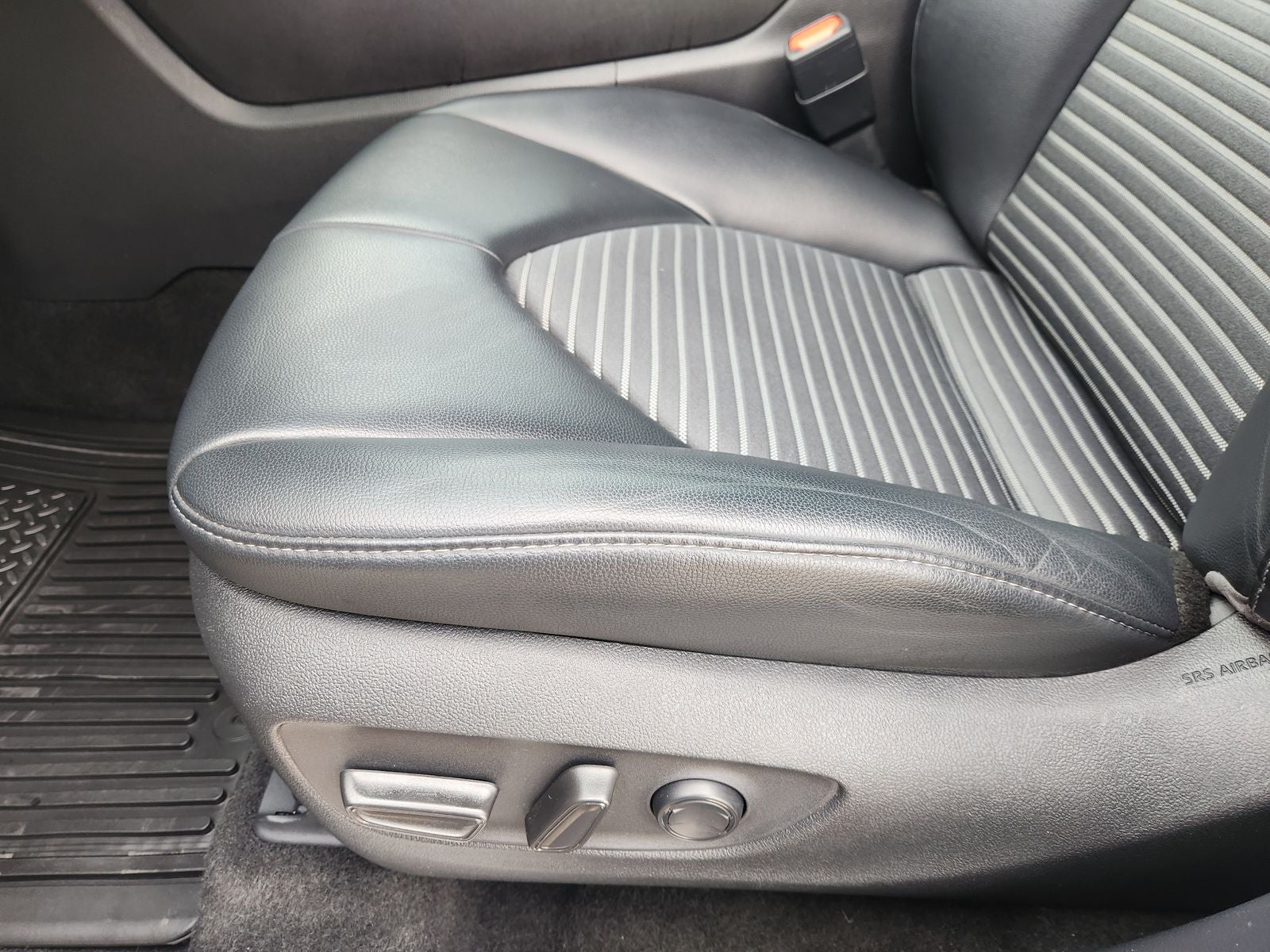 2024 Toyota Highlander Base