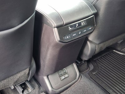 2024 Toyota Highlander Base