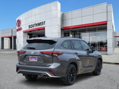 2024 Toyota Highlander Base