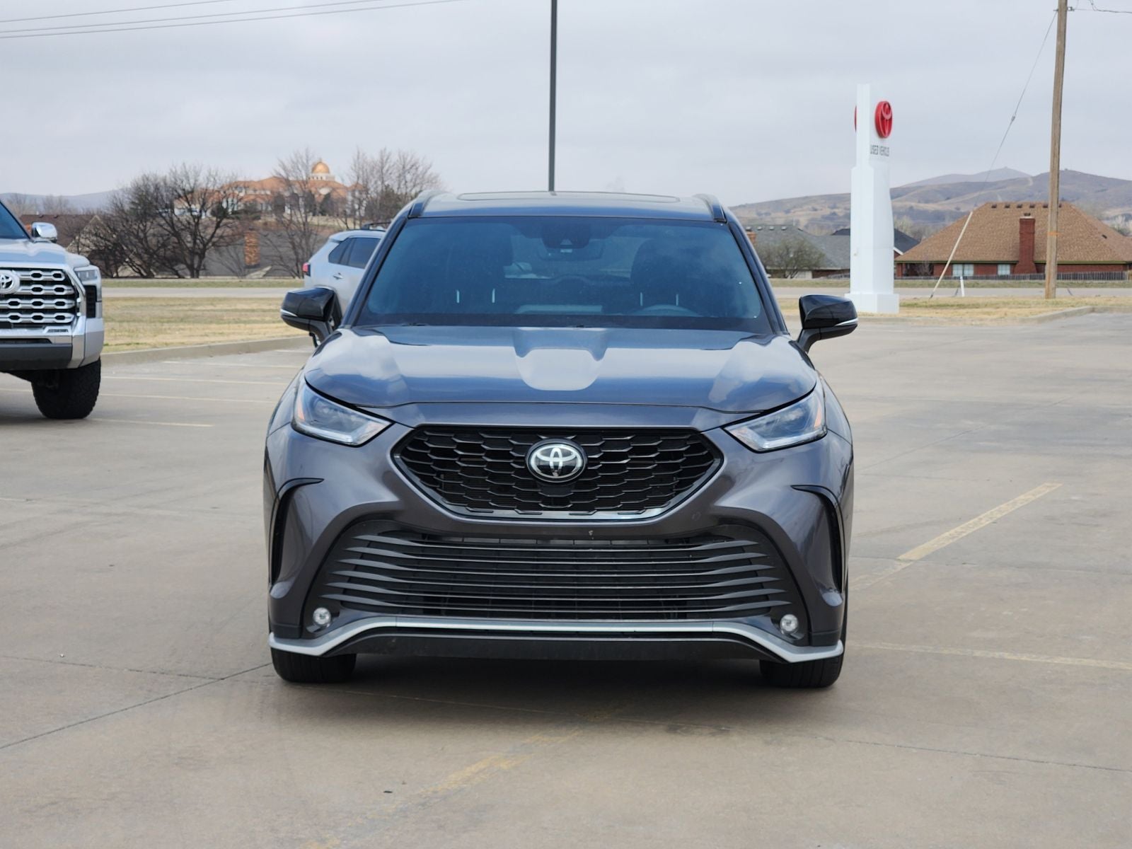 2024 Toyota Highlander Base