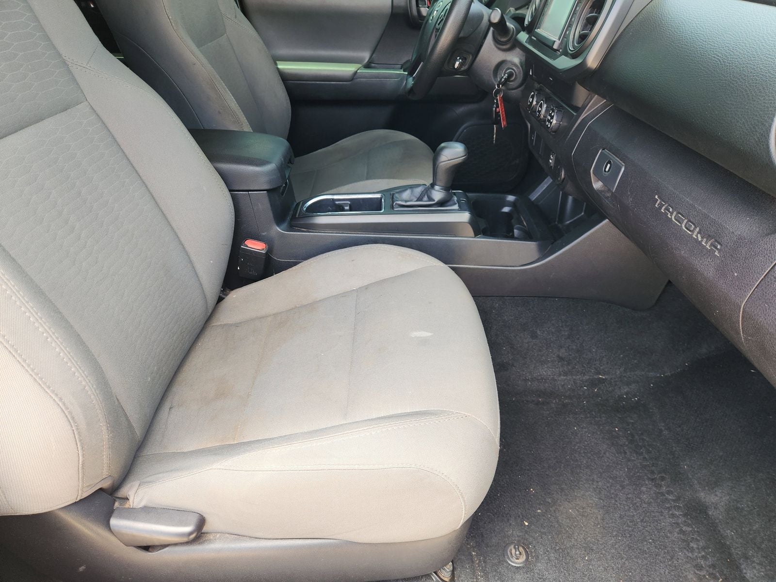 2019 Toyota Tacoma SR
