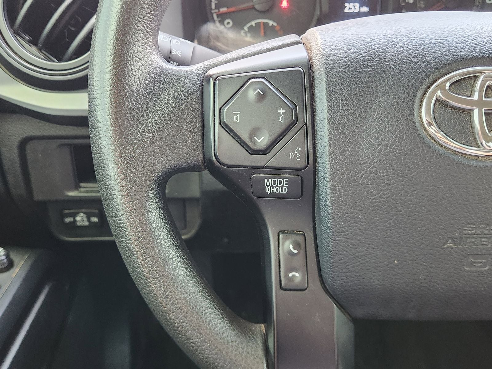 2019 Toyota Tacoma SR