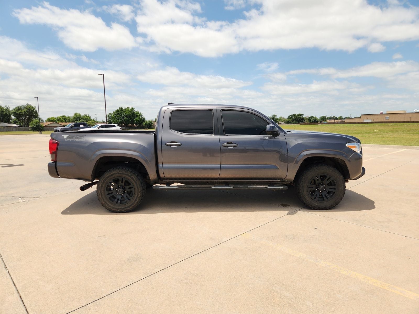 2019 Toyota Tacoma SR