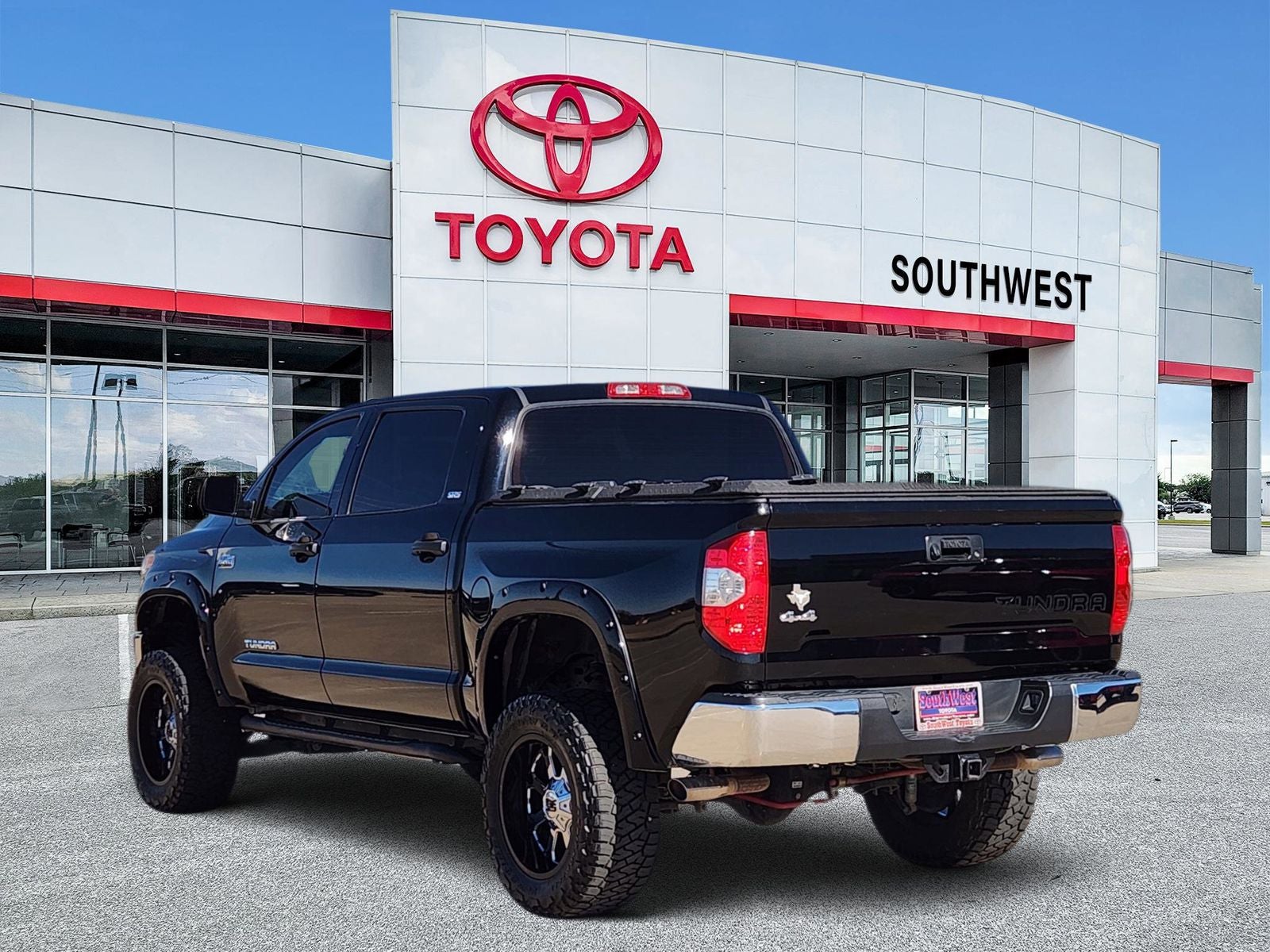 2017 Toyota Tundra SR5