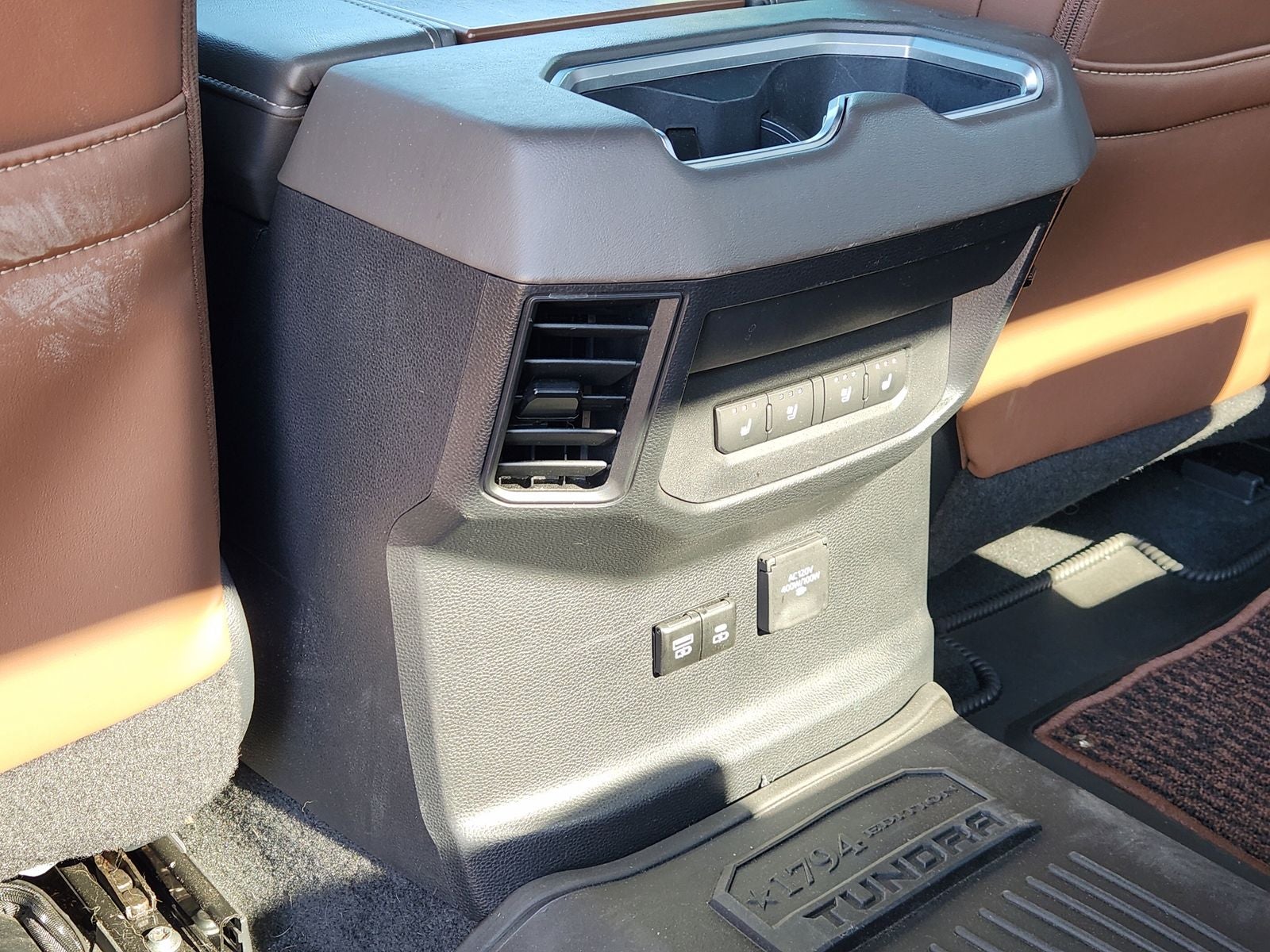 2024 Toyota Tundra Hybrid 1794 Edition