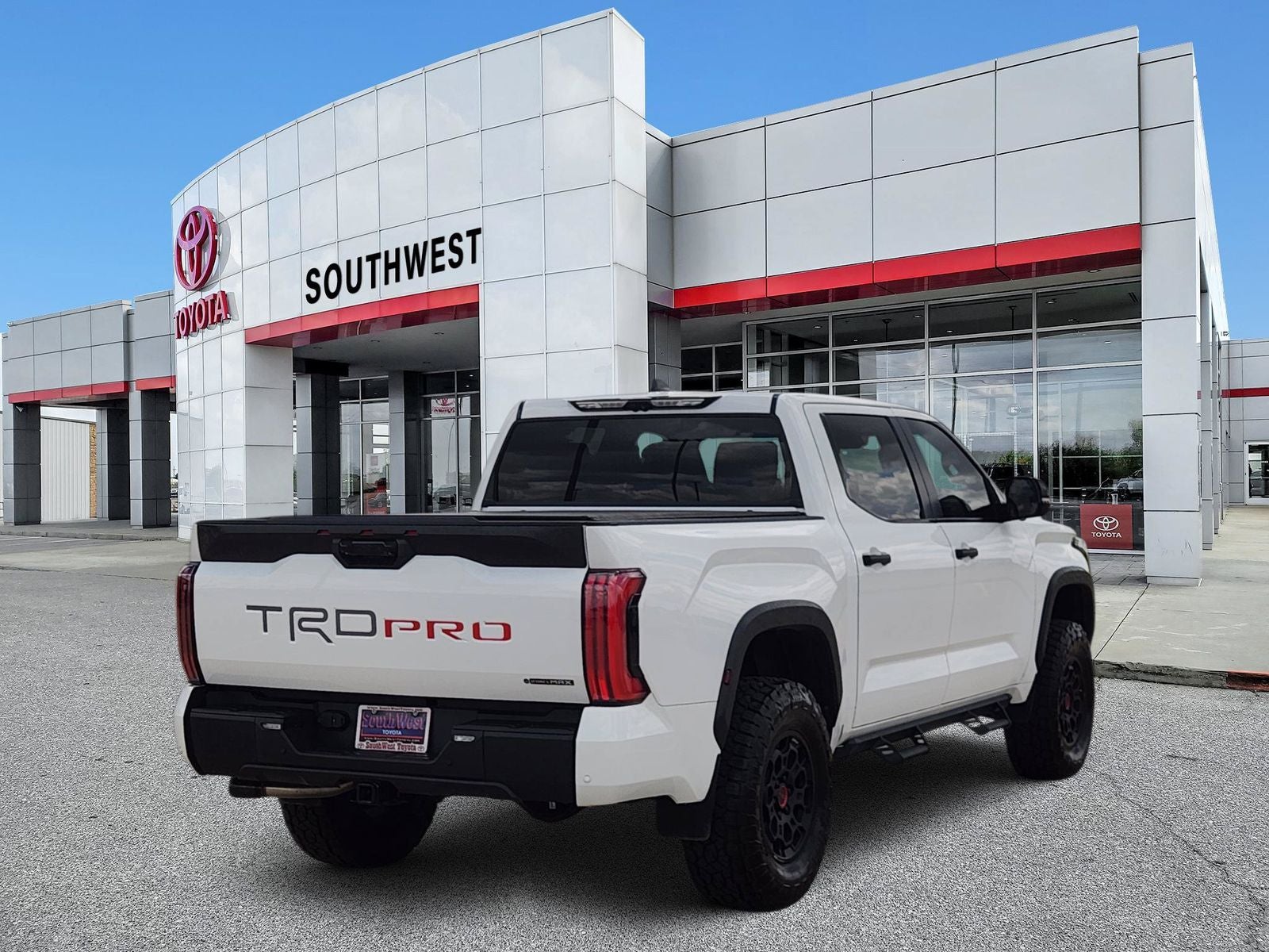 2026 Toyota Tundra Hybrid TRD Pro