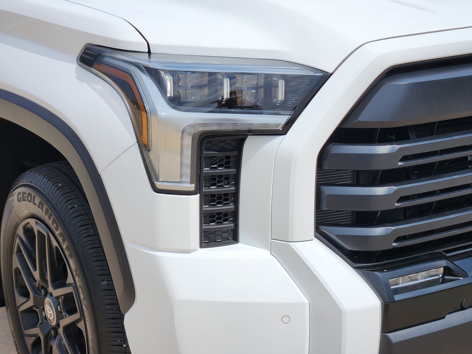 2026 Toyota Tundra Hybrid Limited