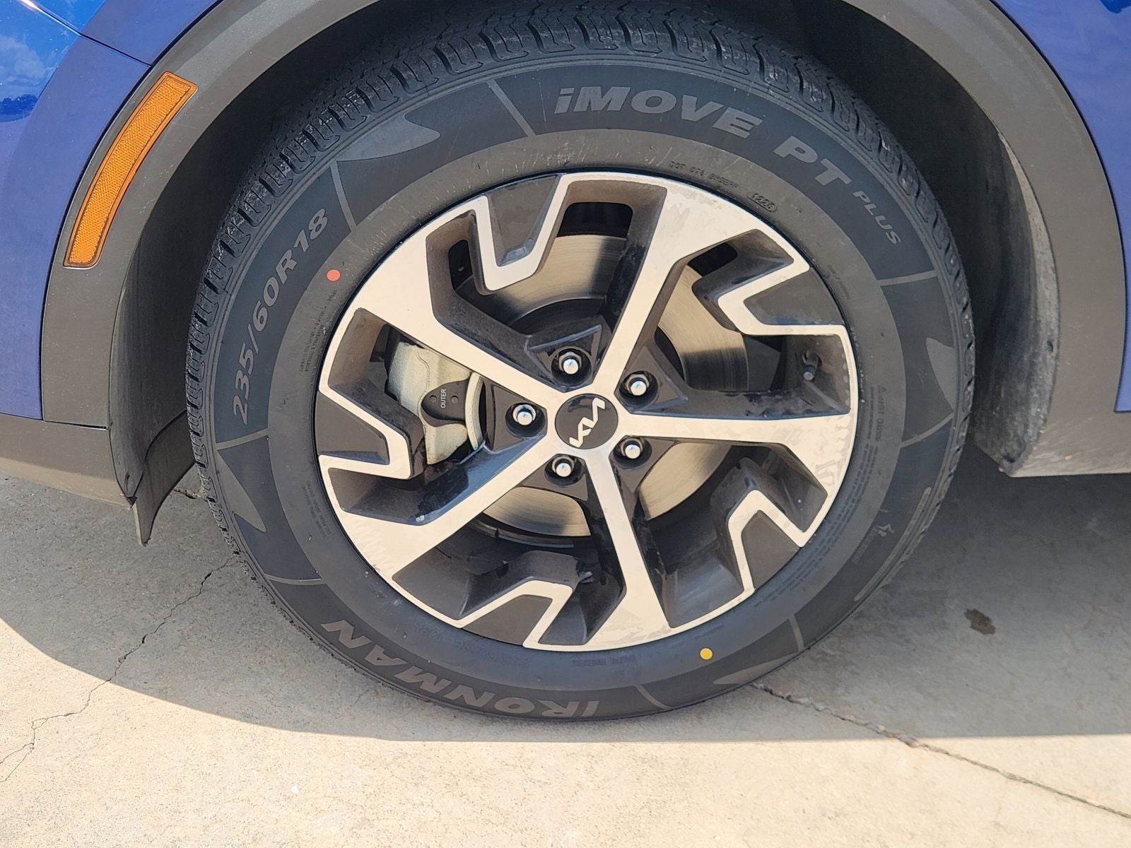 2023 Kia Sportage EX