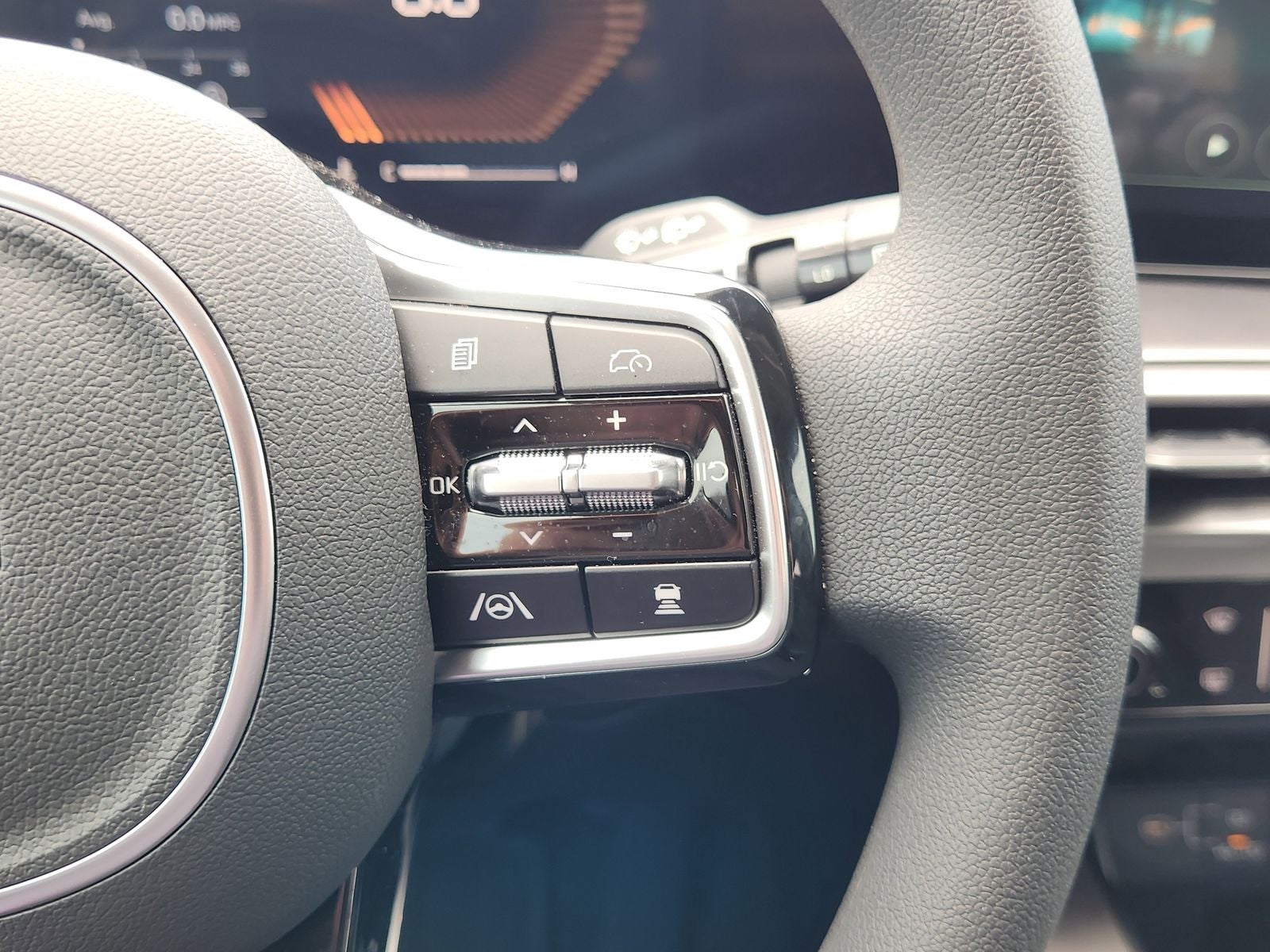 2025 Kia Sorento LX