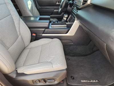 2024 Toyota Sequoia SR5