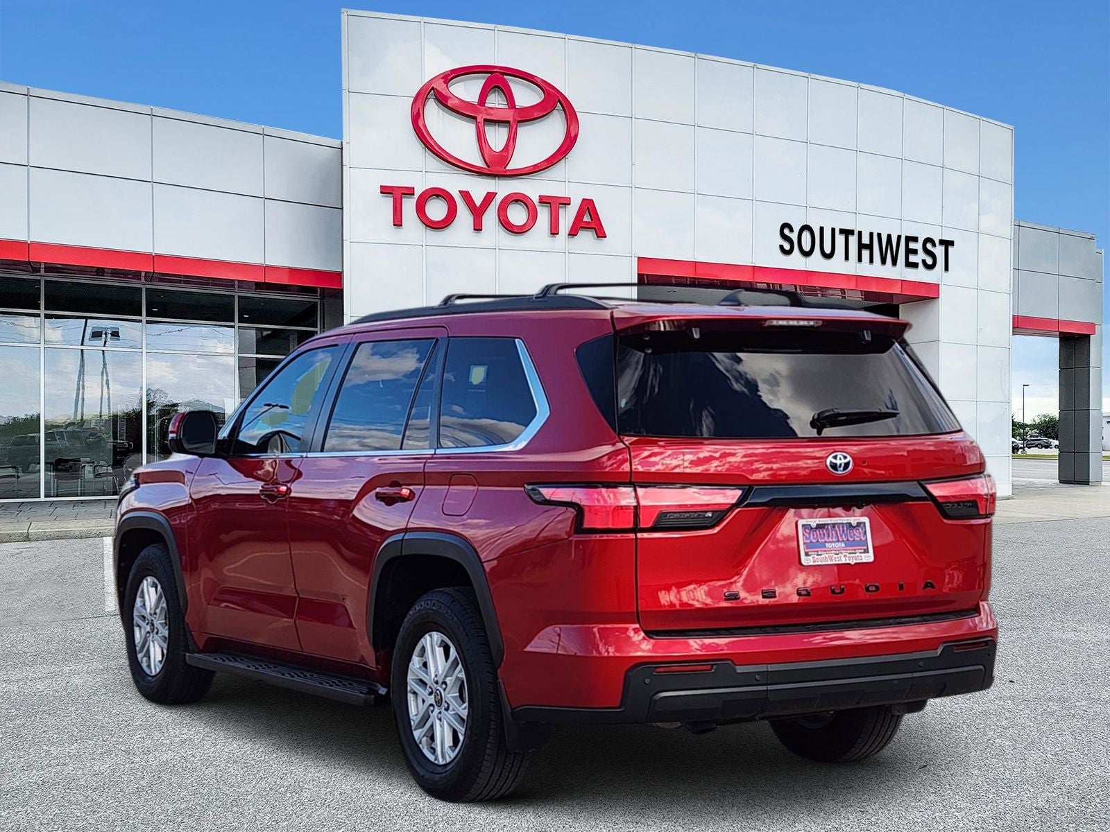 2024 Toyota Sequoia SR5