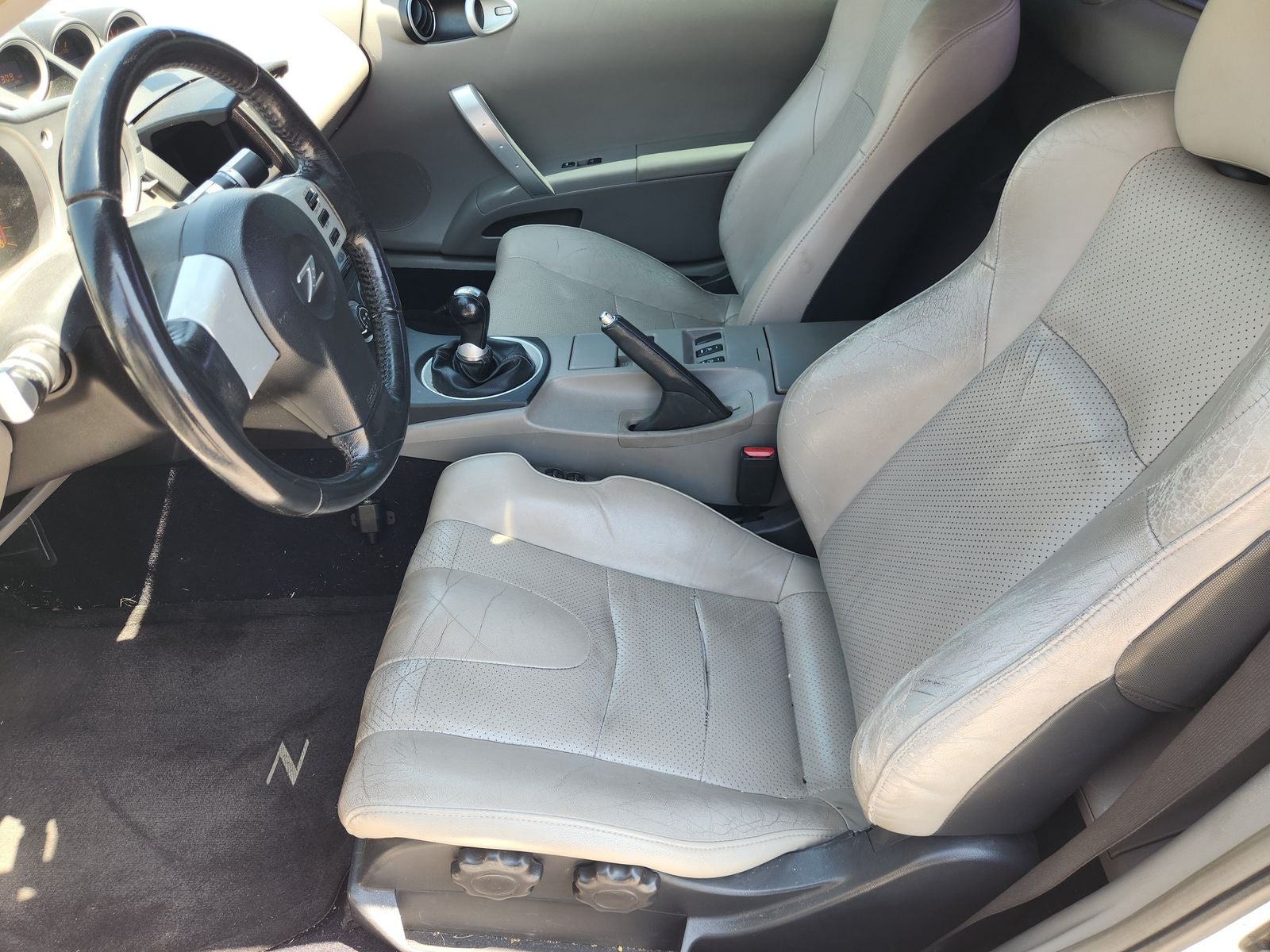 2004 Nissan 350Z Touring