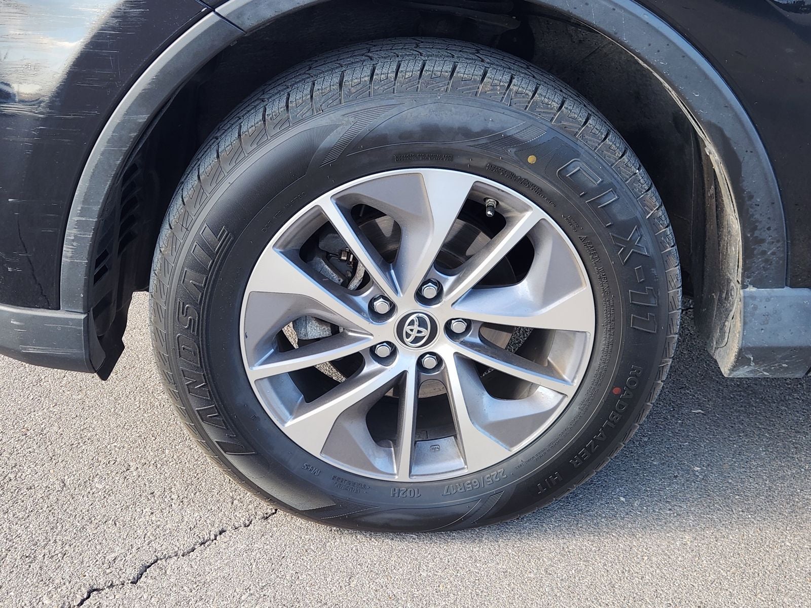 2018 Toyota RAV4 Hybrid XLE