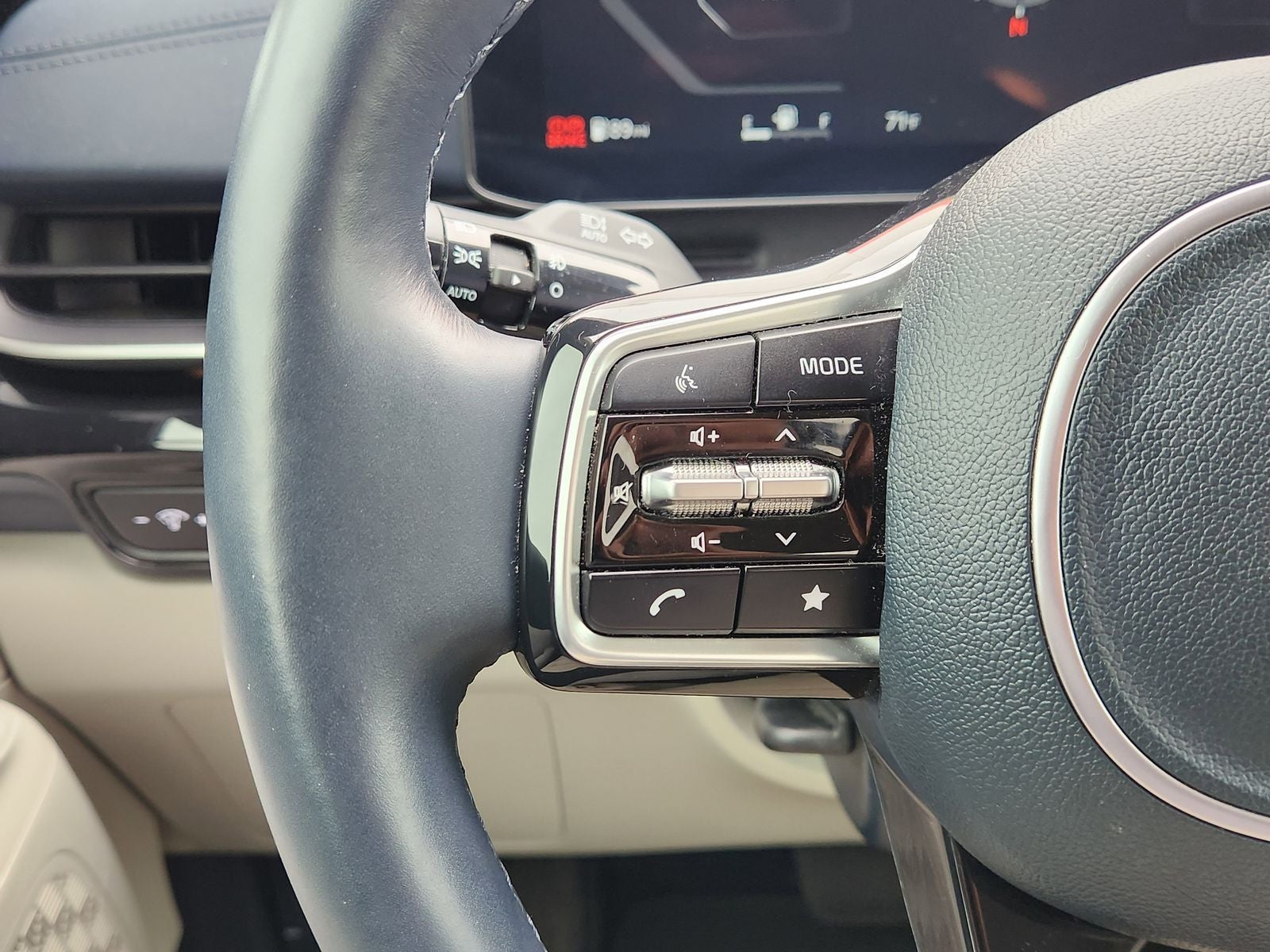 2025 Kia Carnival SX Prestige