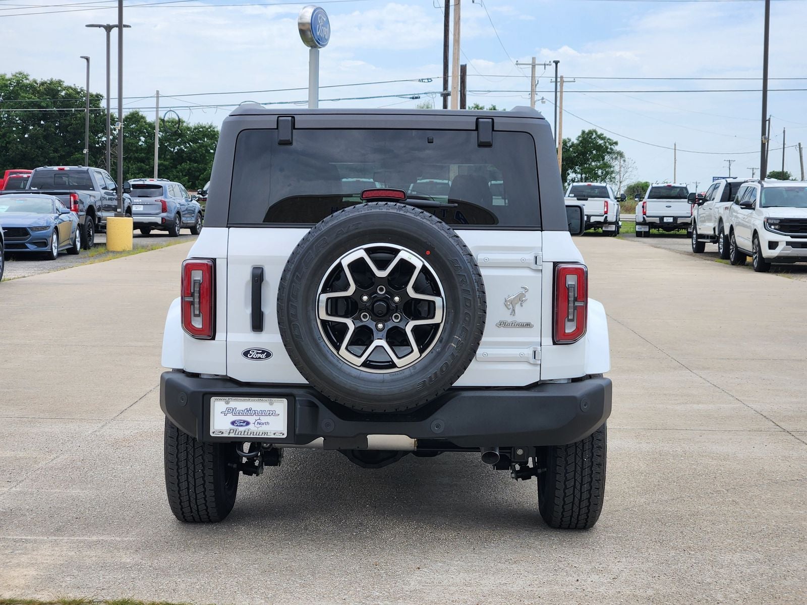 2026 Ford Bronco Outer Banks