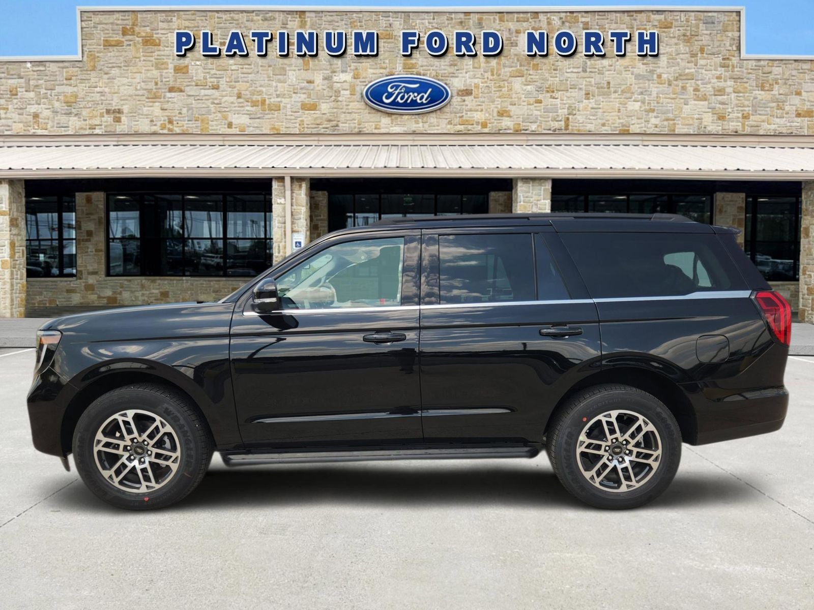 2026 Ford Expedition Active