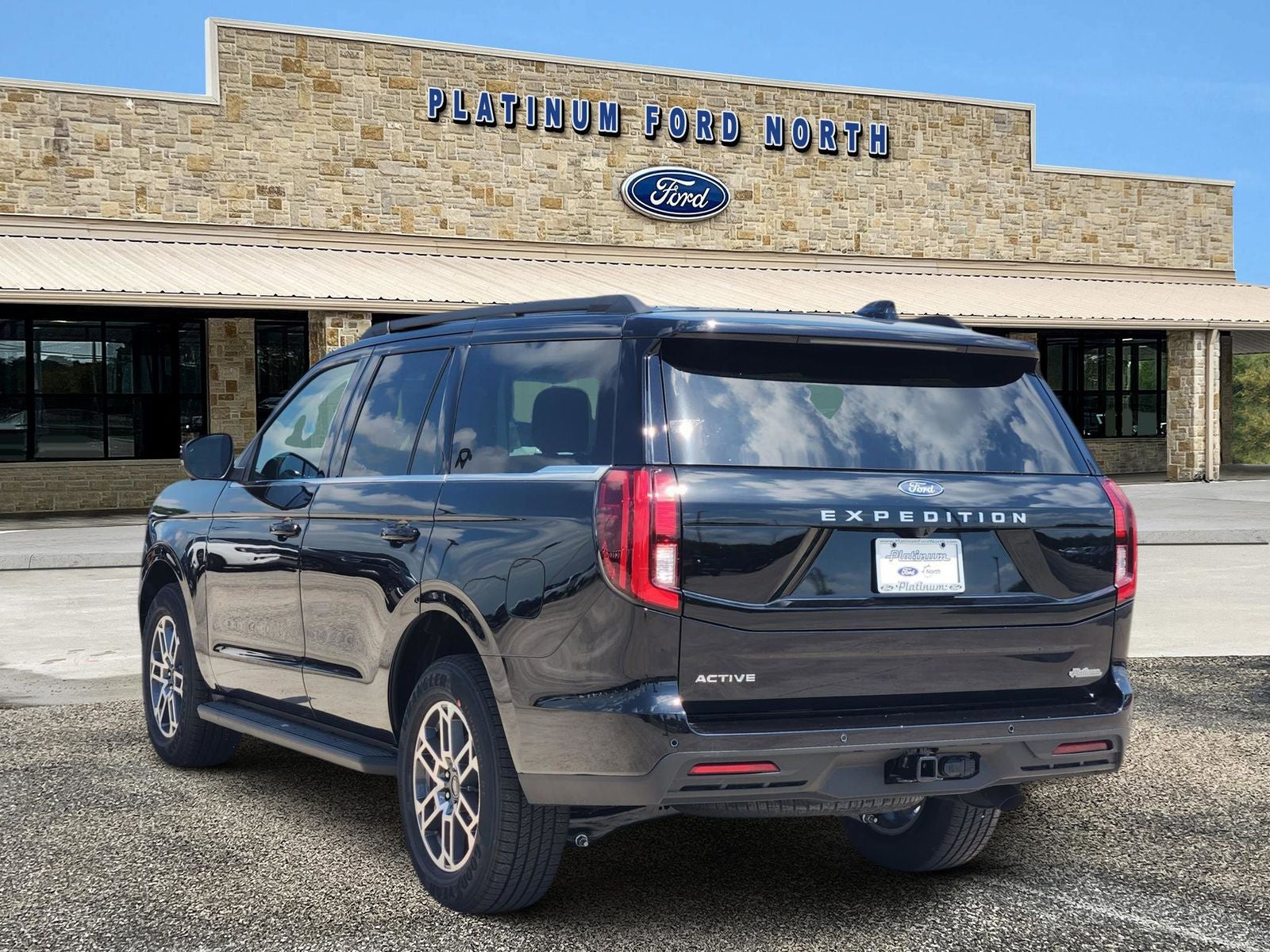 2026 Ford Expedition Active