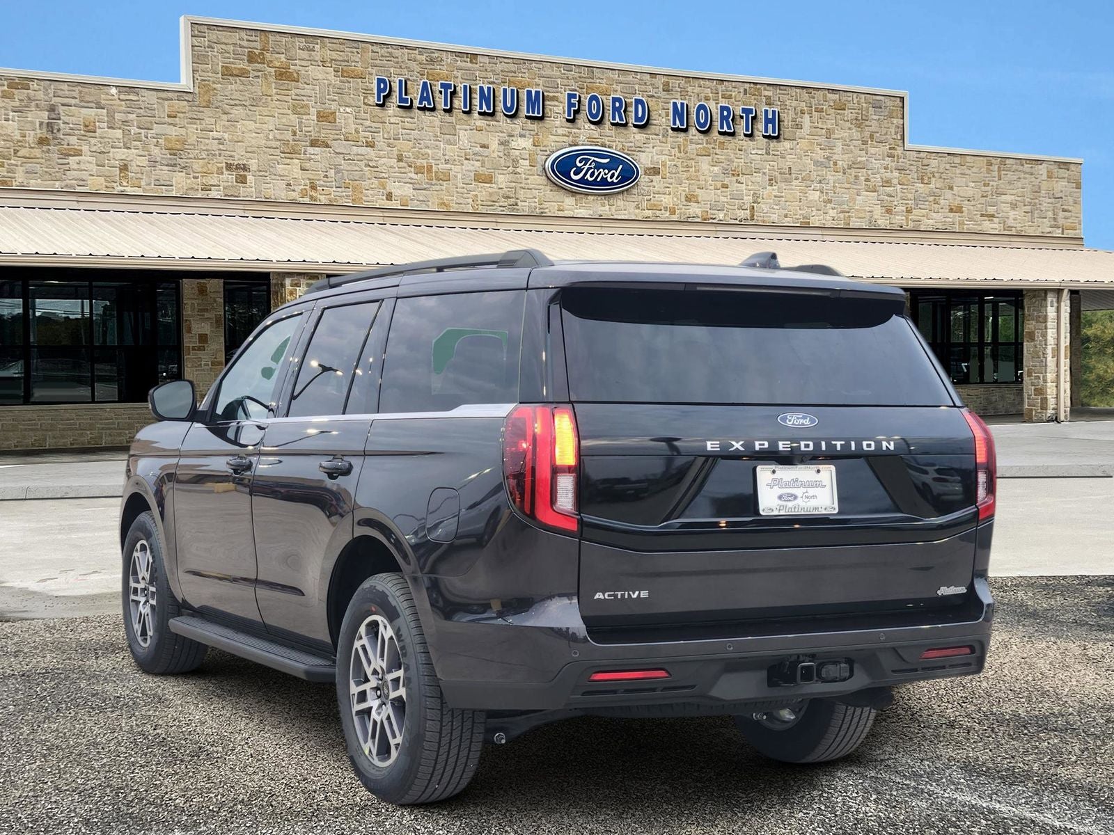 2026 Ford Expedition Active