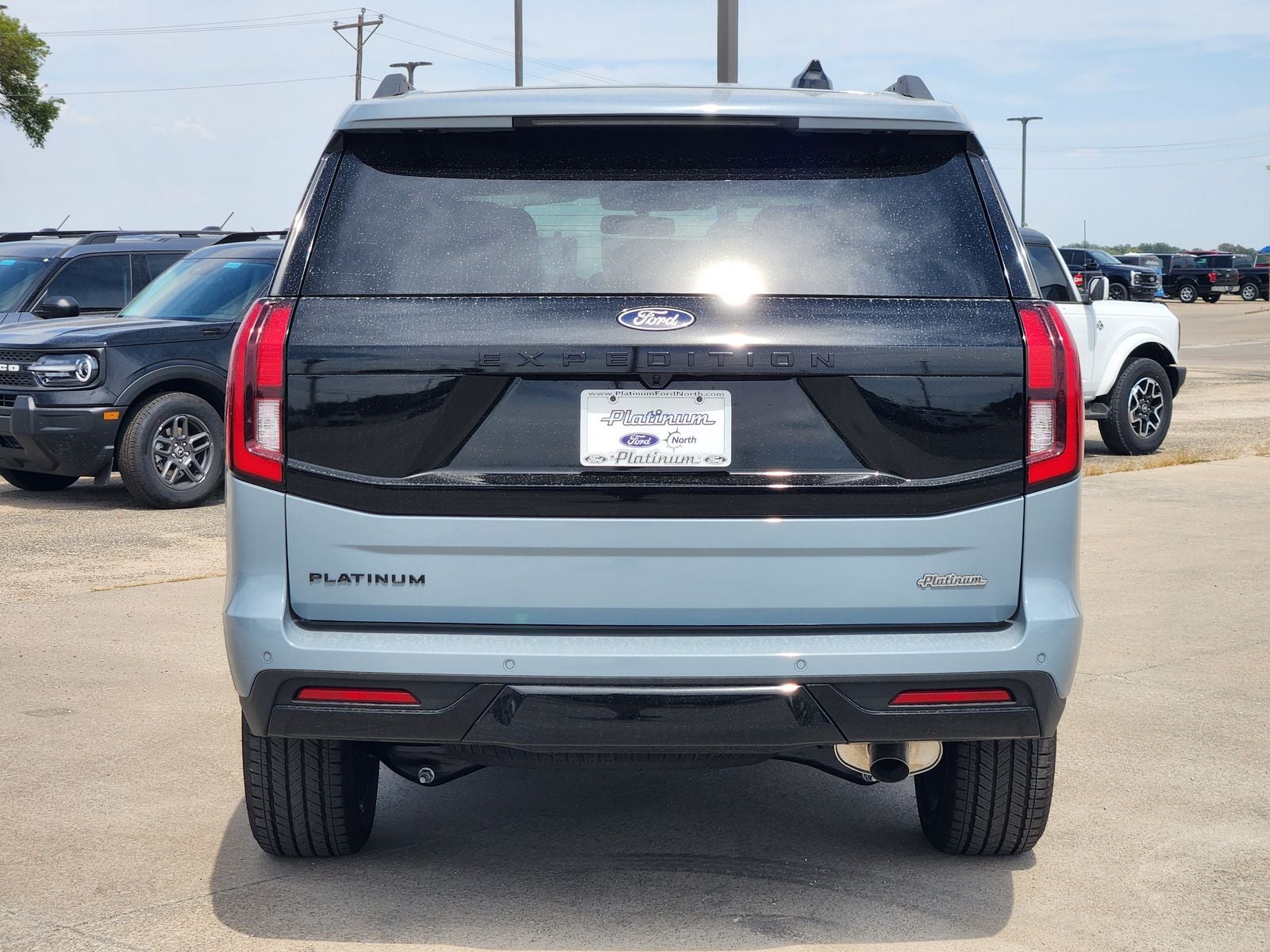 2027 Ford Expedition Platinum