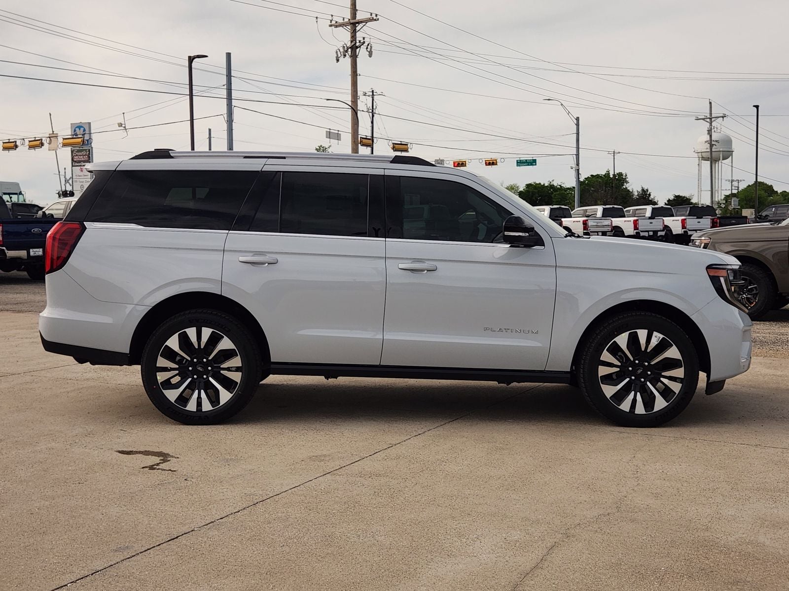 2026 Ford Expedition Platinum