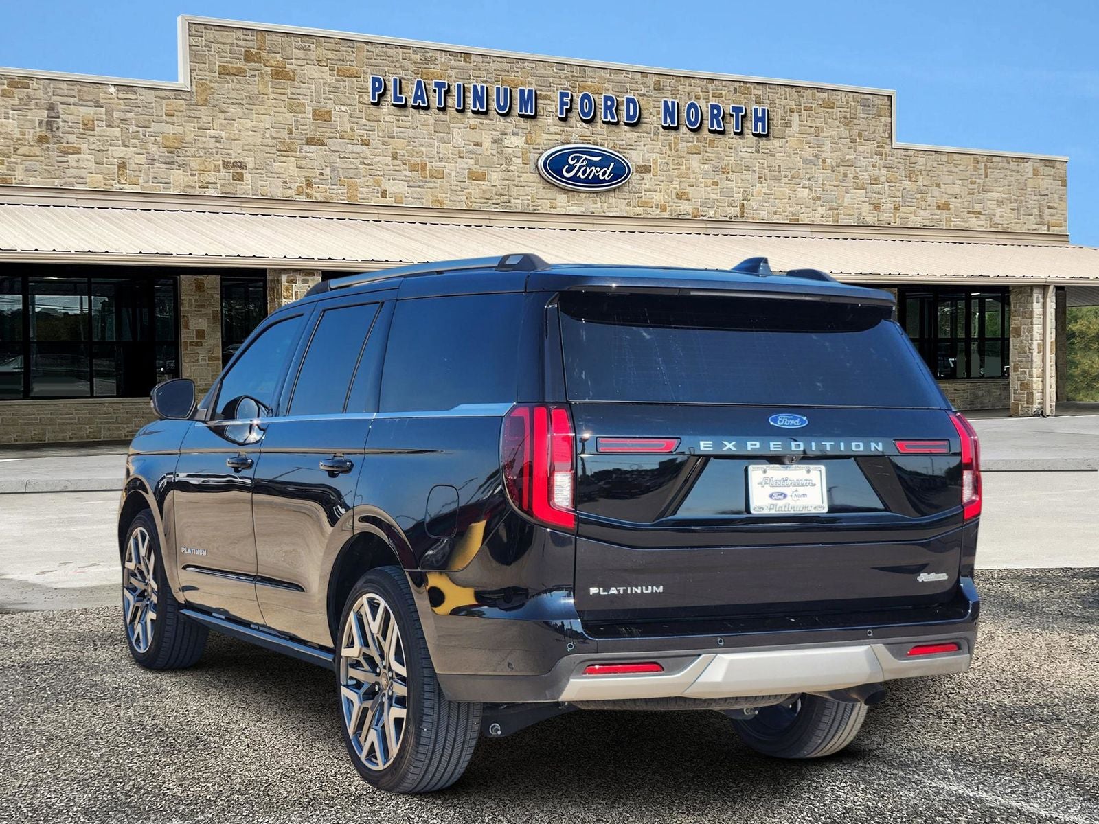 2025 Ford Expedition Platinum