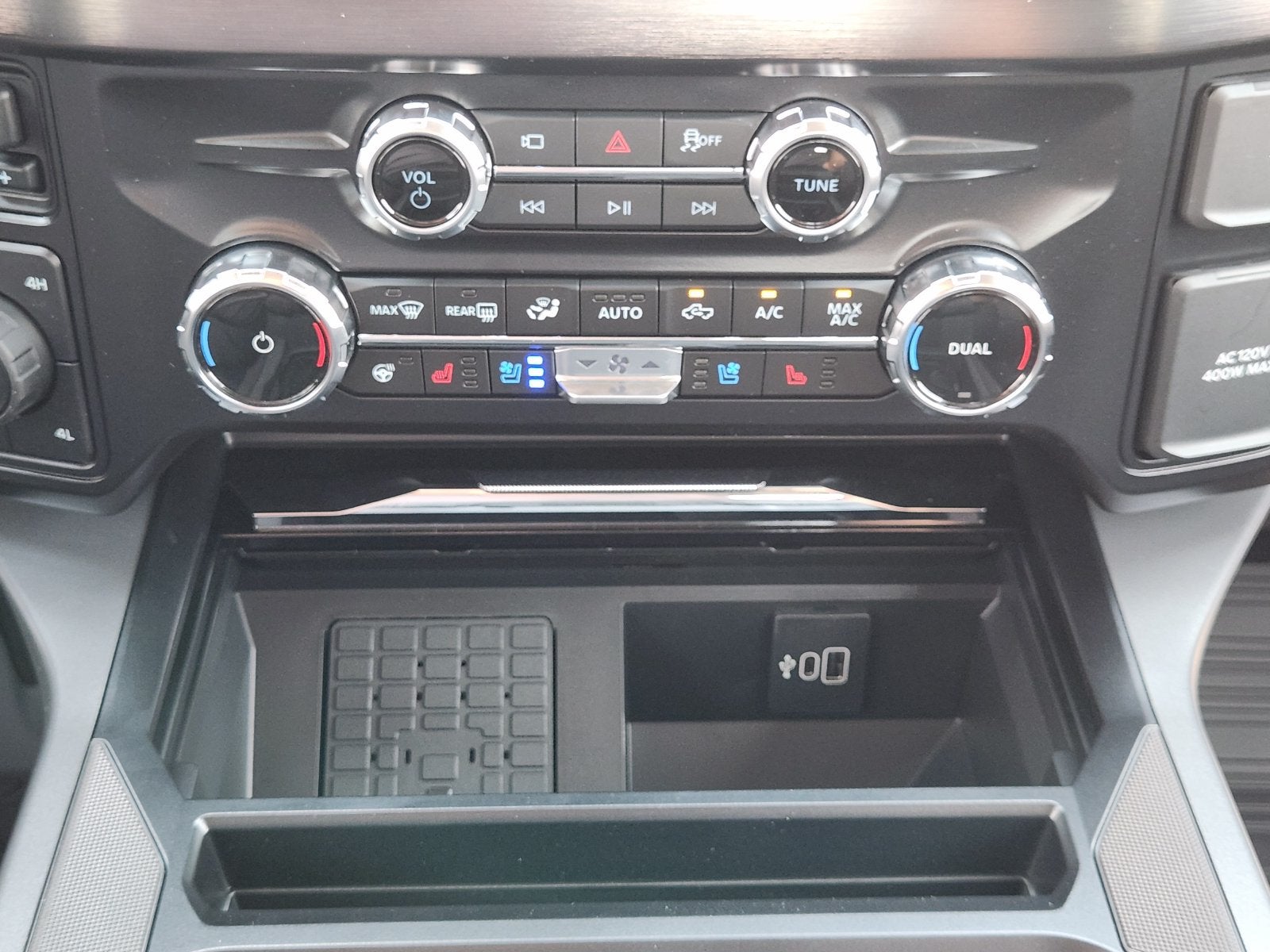 2027 Ford F-250SD Lariat