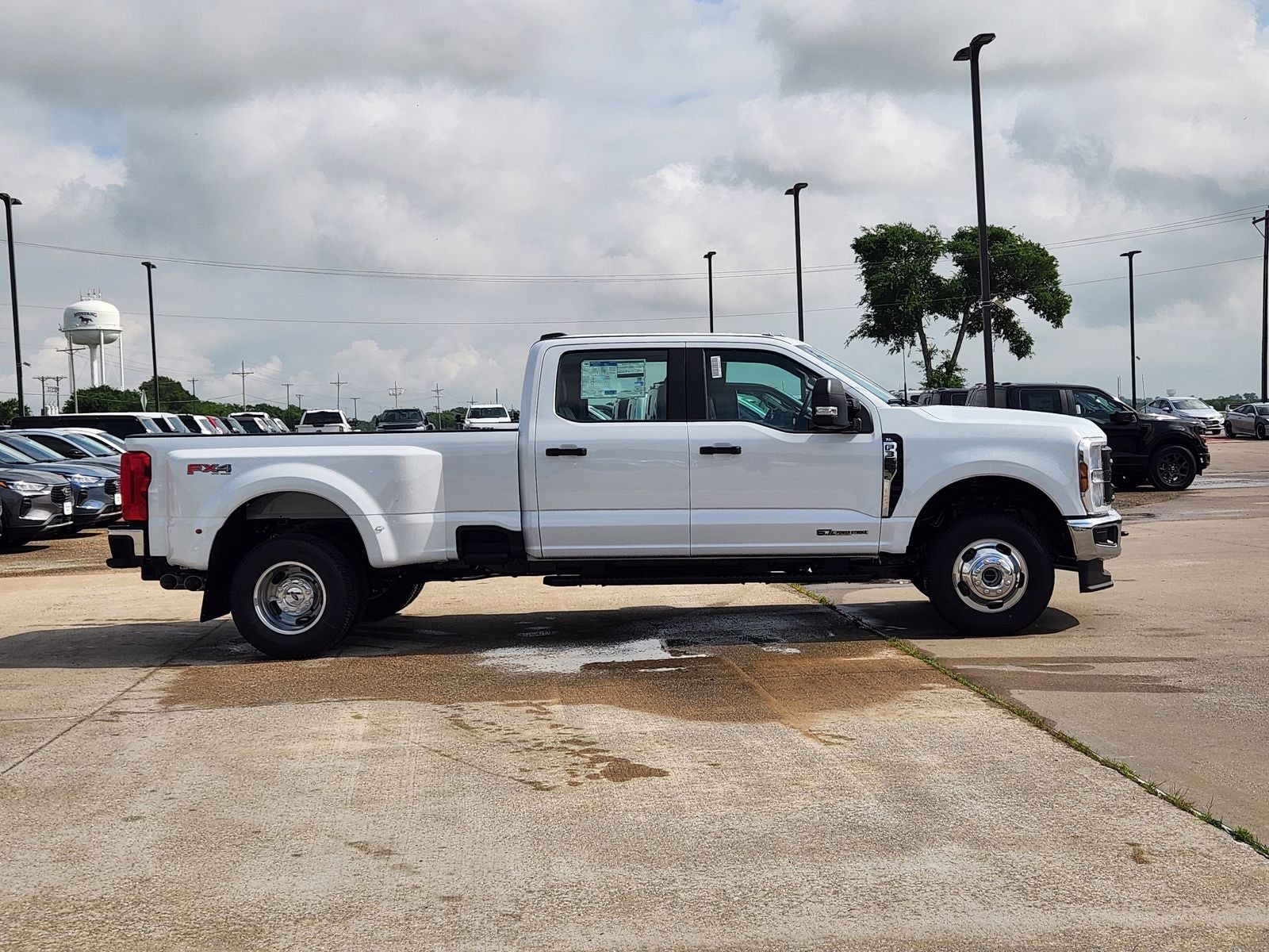 2026 Ford F-350SD XL DRW