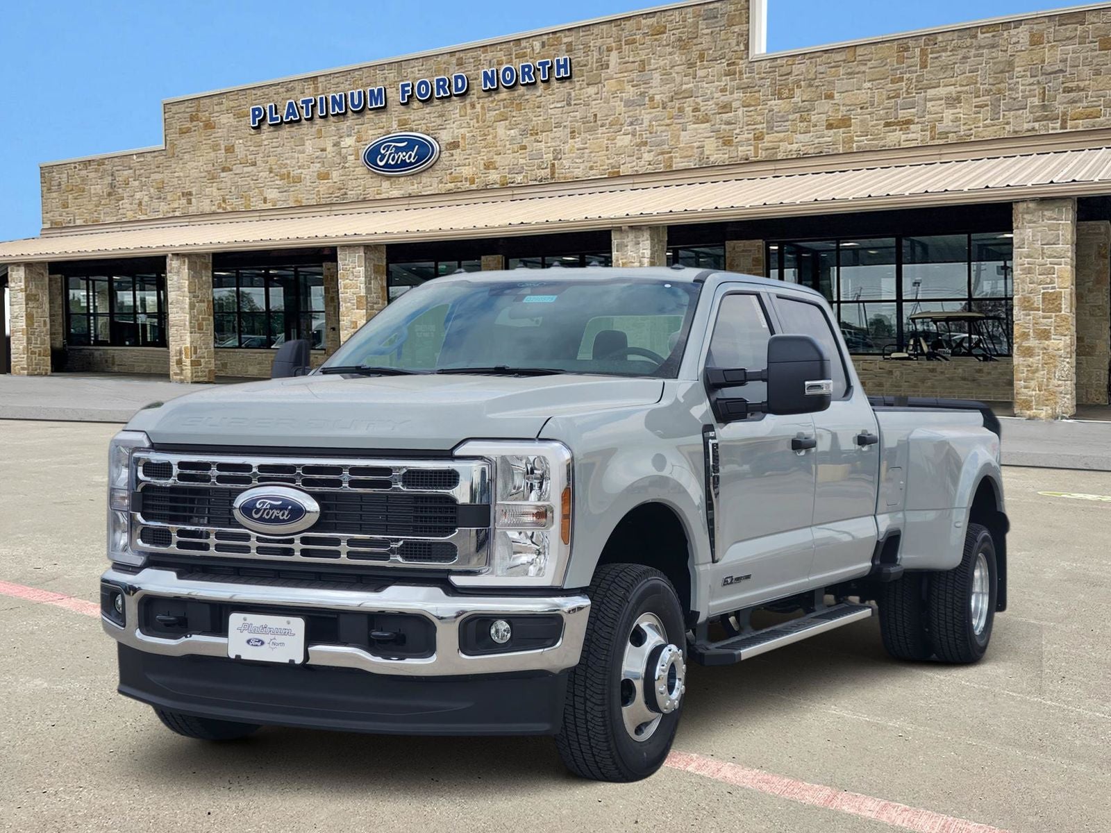 2026 Ford F-350SD XLT DRW