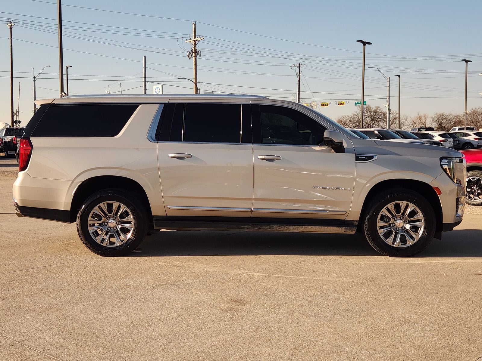 2022 GMC Yukon XL Denali