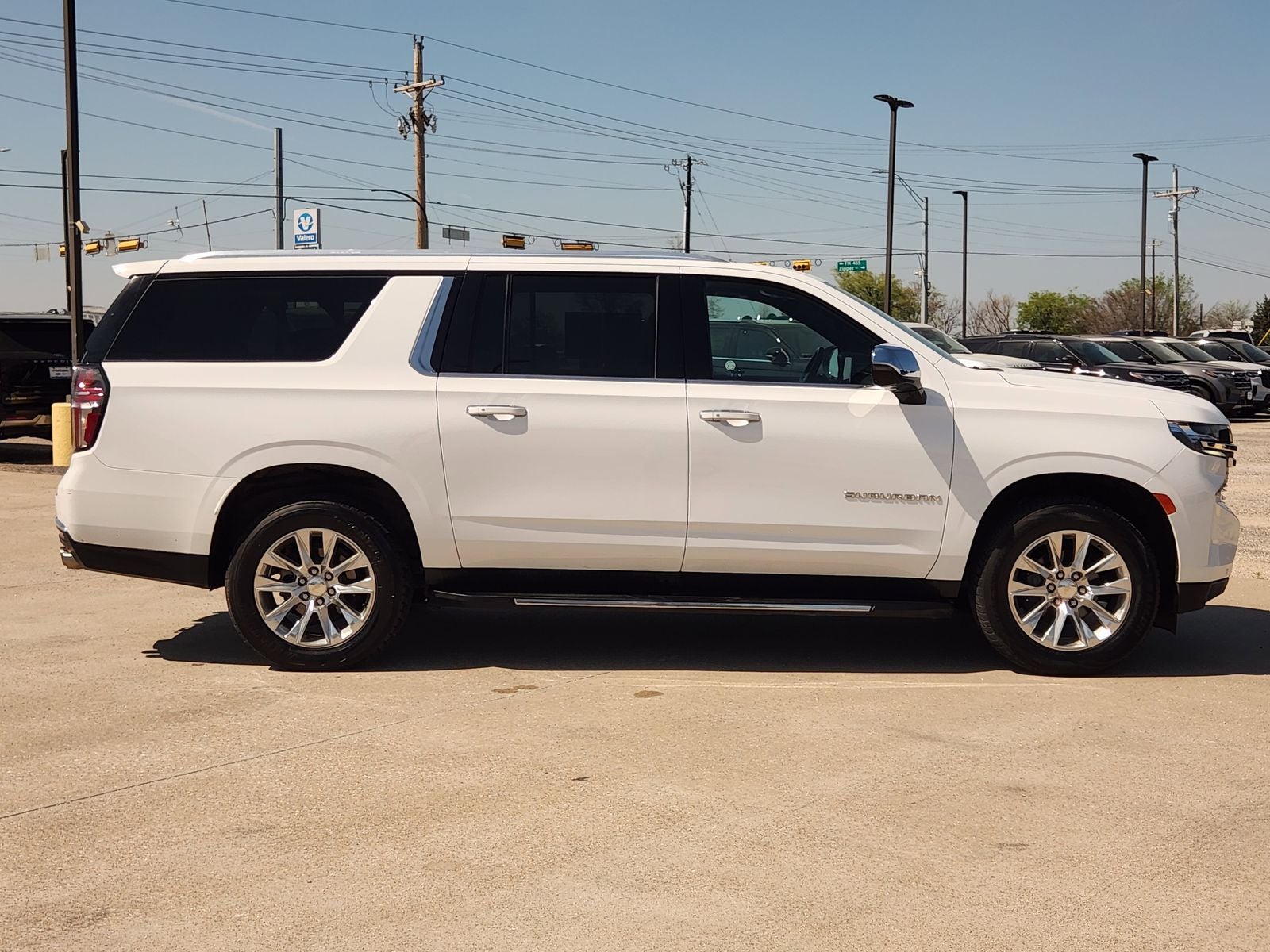2023 Chevrolet Suburban Premier