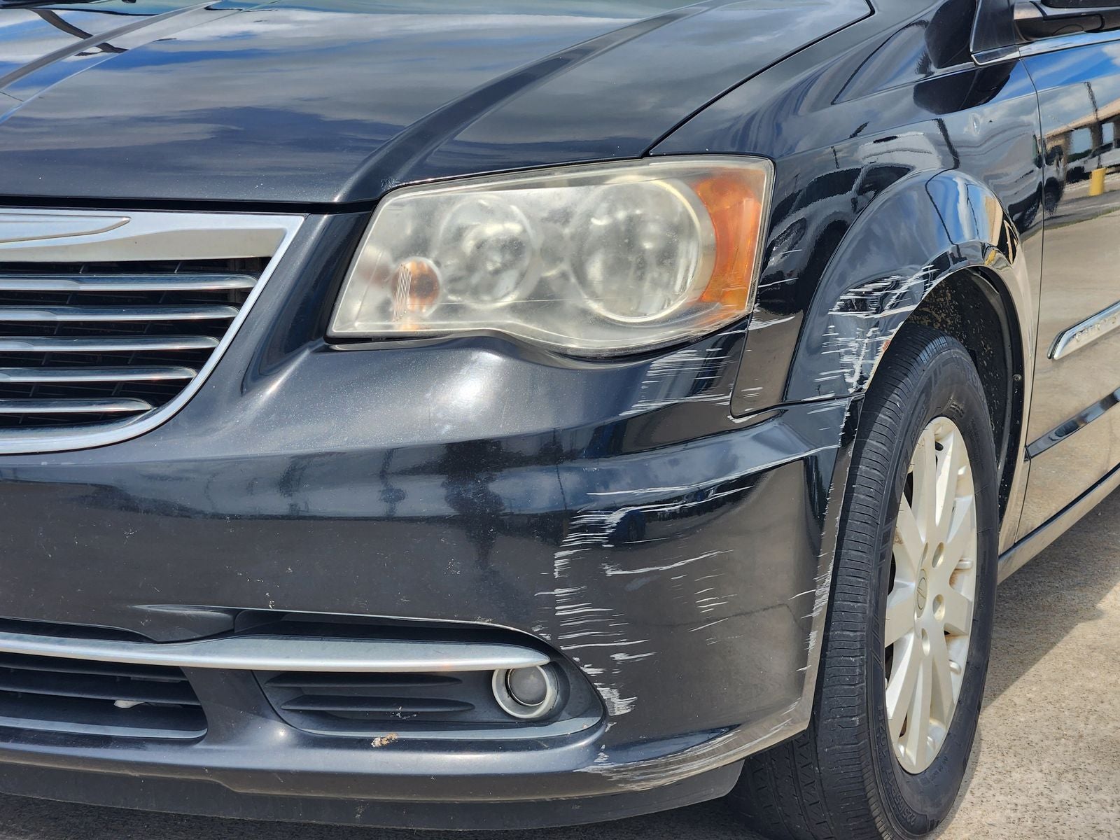 2014 Chrysler Town & Country Touring