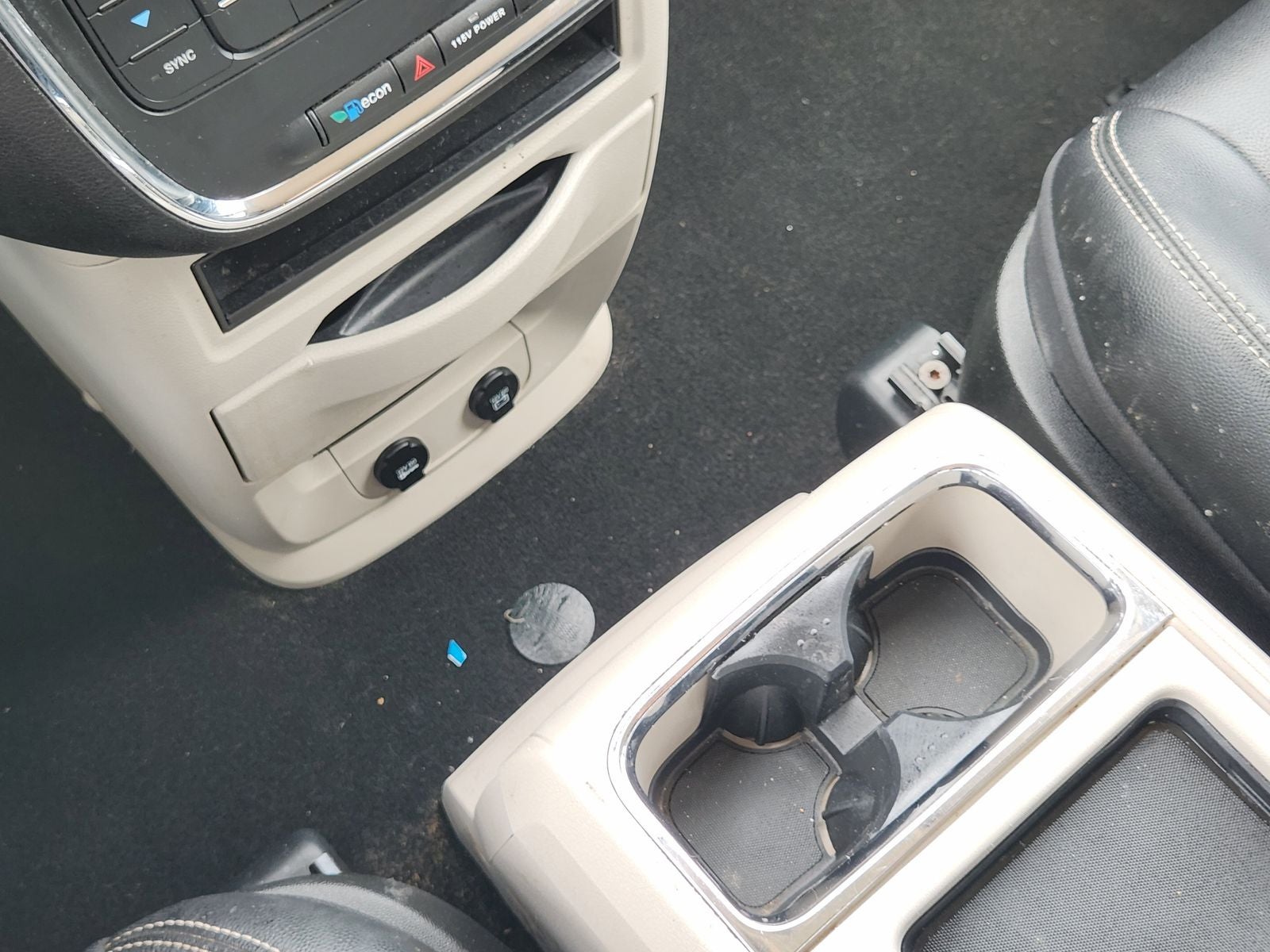 2014 Chrysler Town & Country Touring