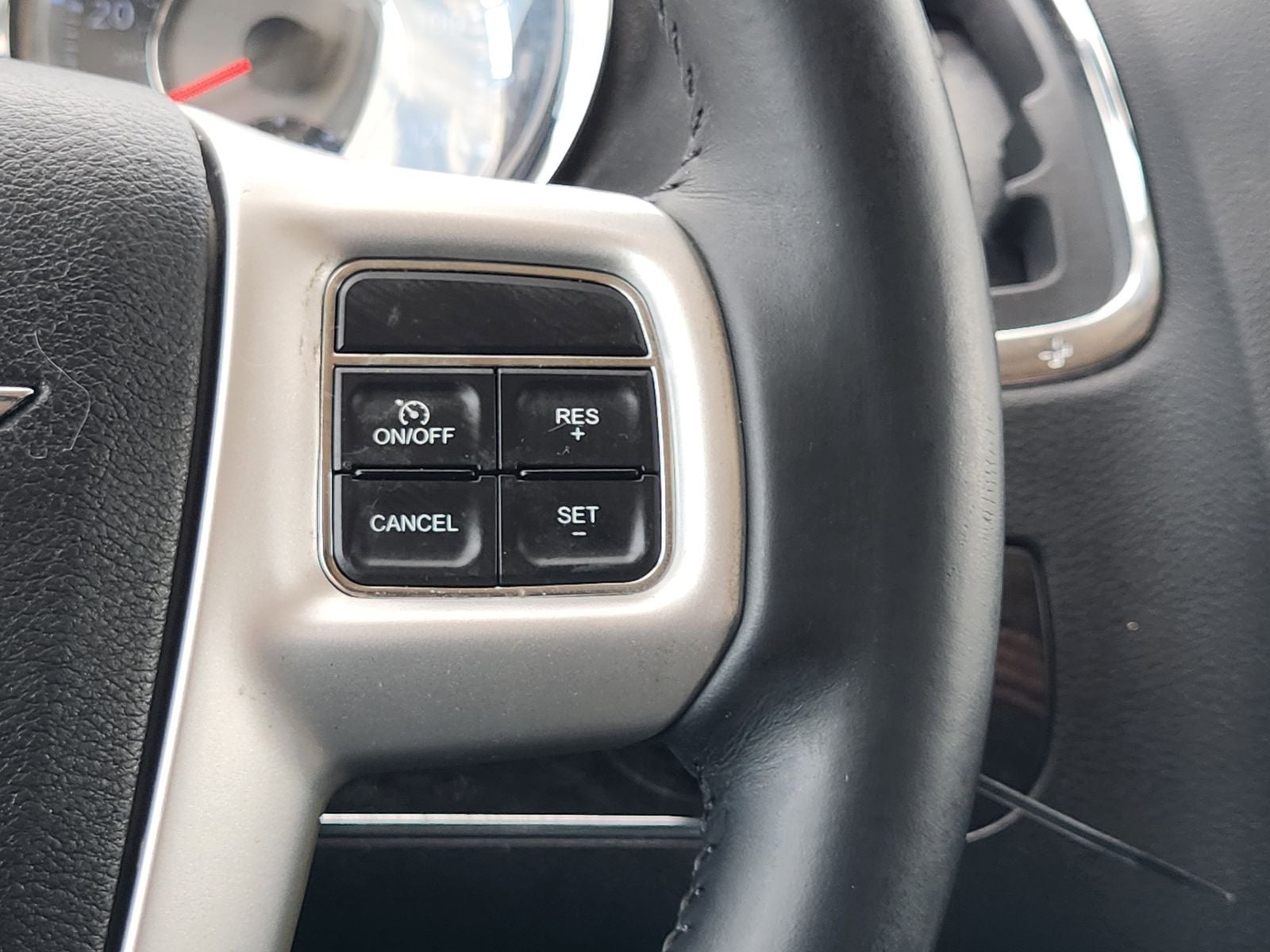 2014 Chrysler Town & Country Touring