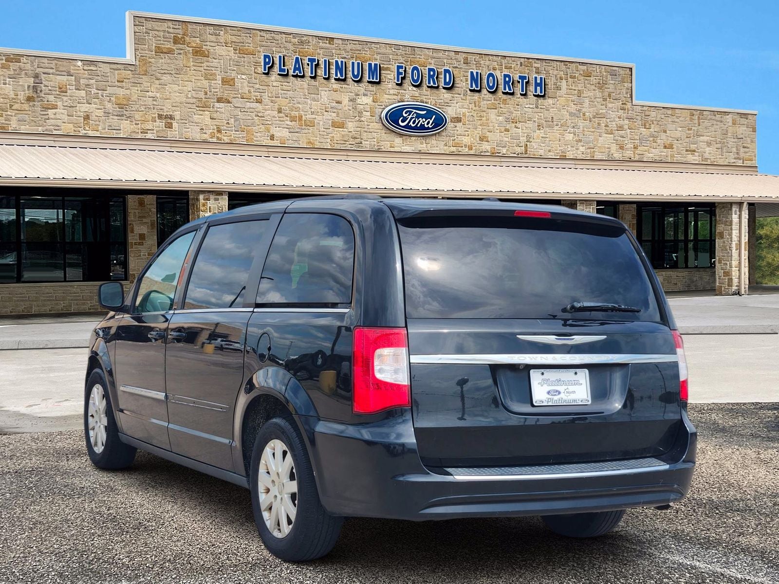 2014 Chrysler Town & Country Touring
