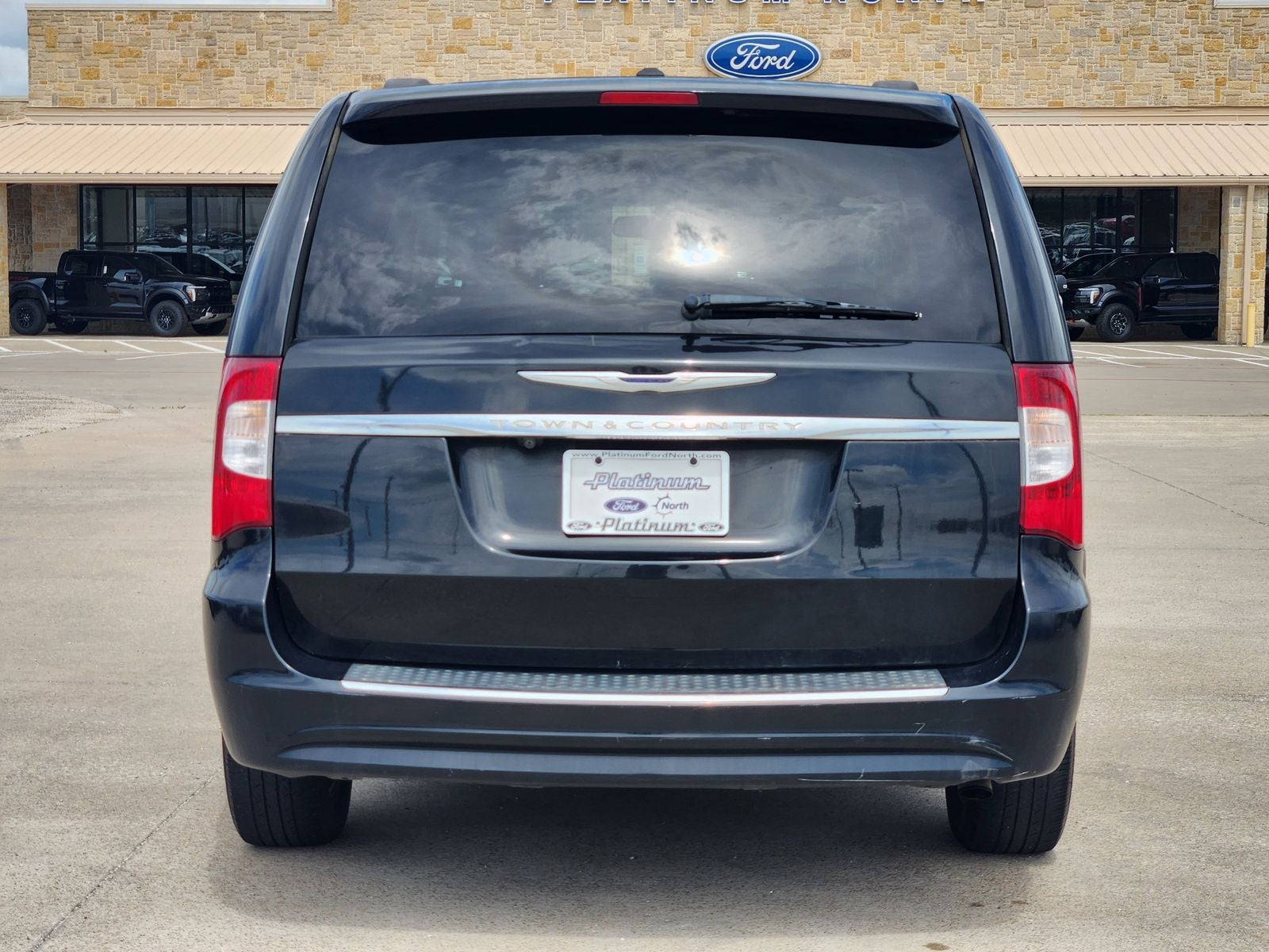 2014 Chrysler Town & Country Touring