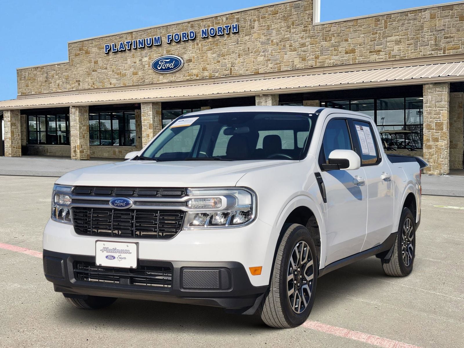 2023 Ford Maverick Lariat