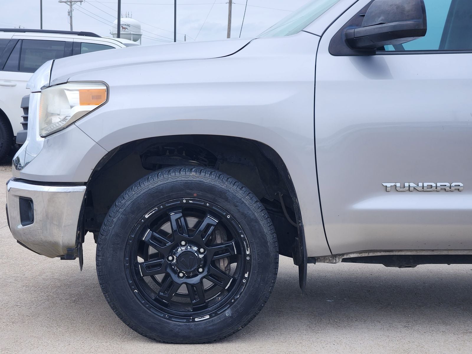 2014 Toyota Tundra SR5 4.6L V8