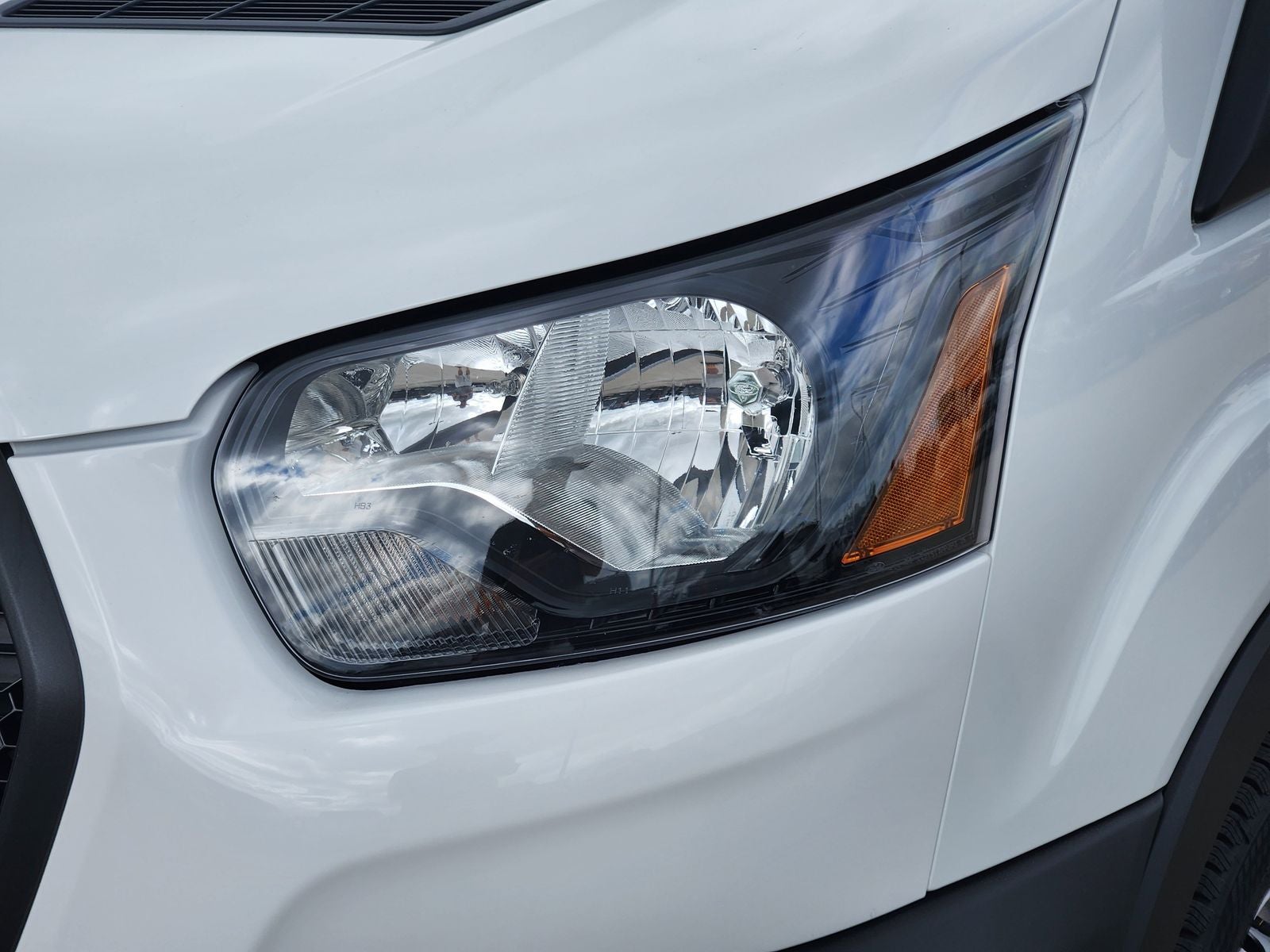 2026 Ford Transit-350 XL