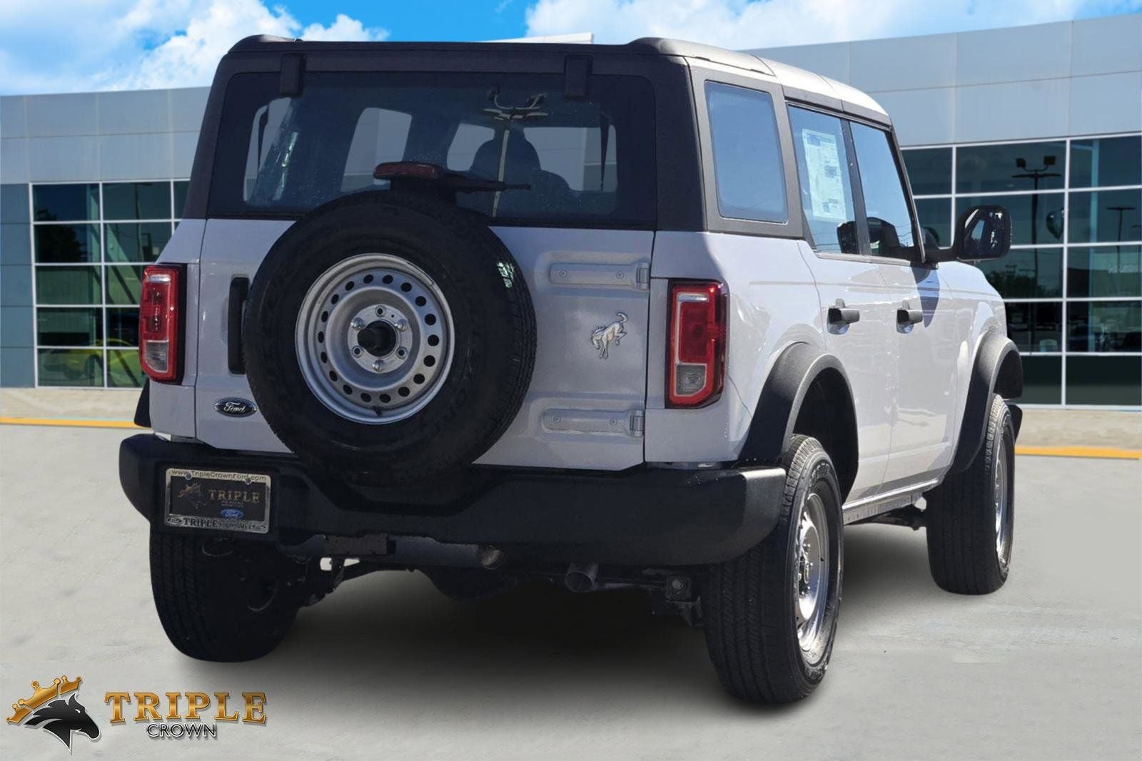 2025 Ford Bronco Base