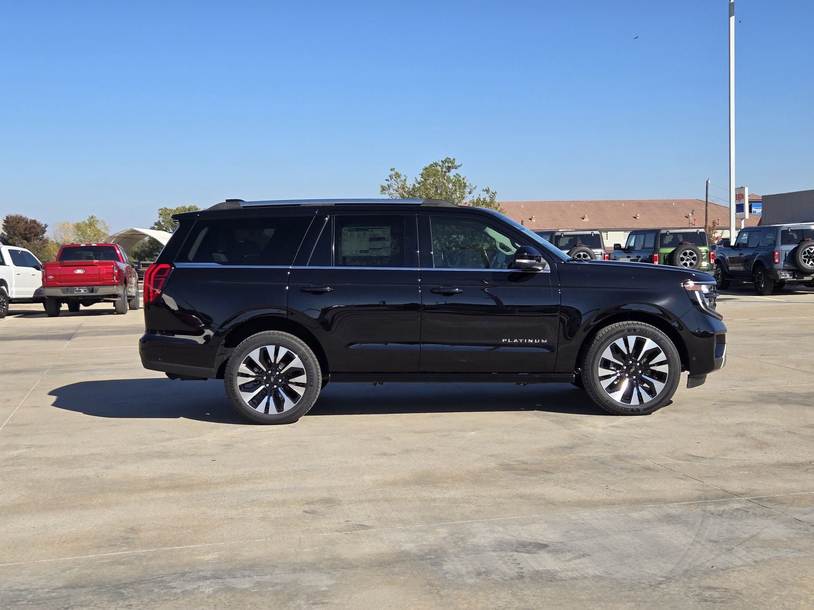 2025 Ford Expedition Platinum