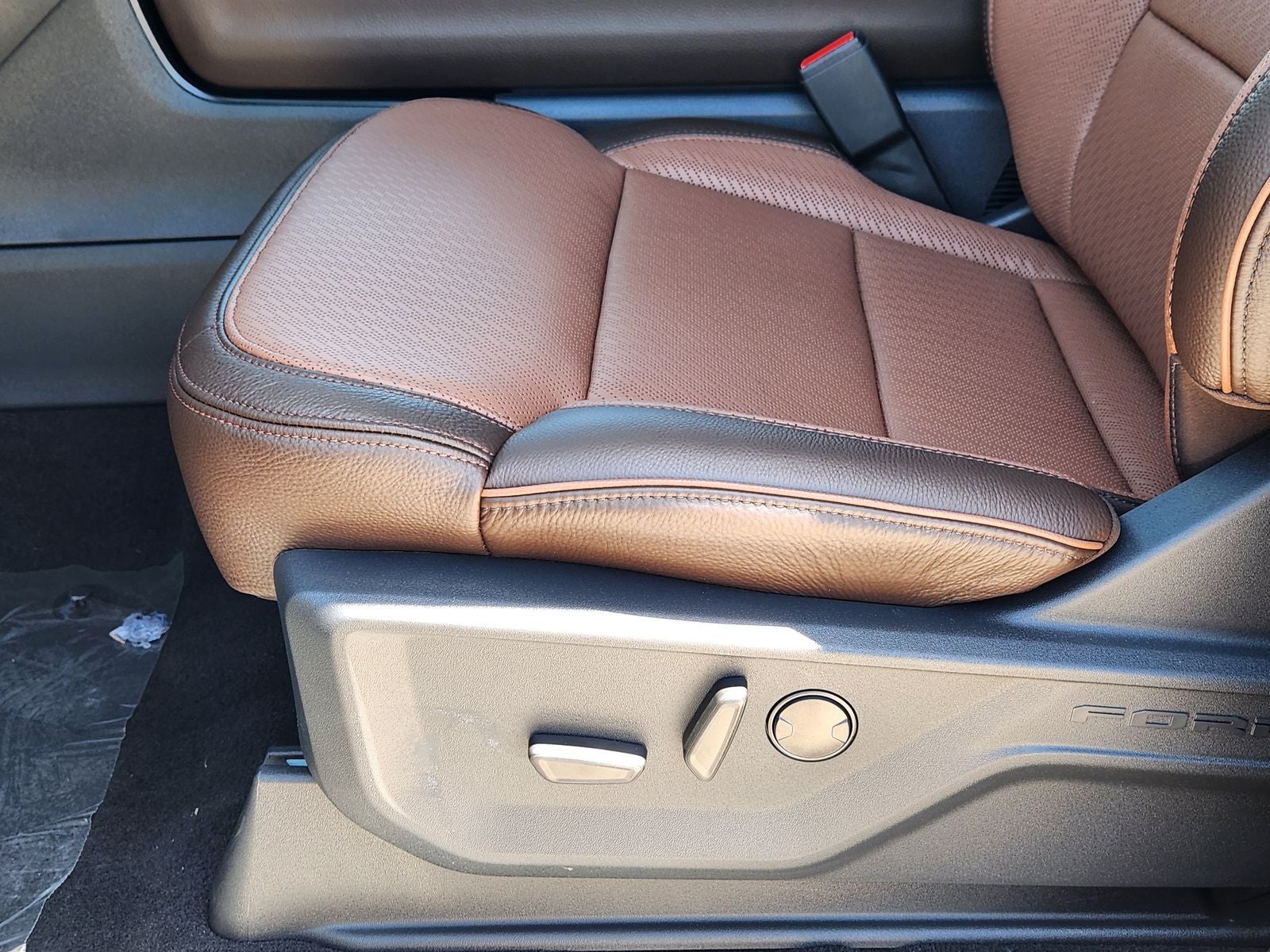 2027 Ford Expedition King Ranch