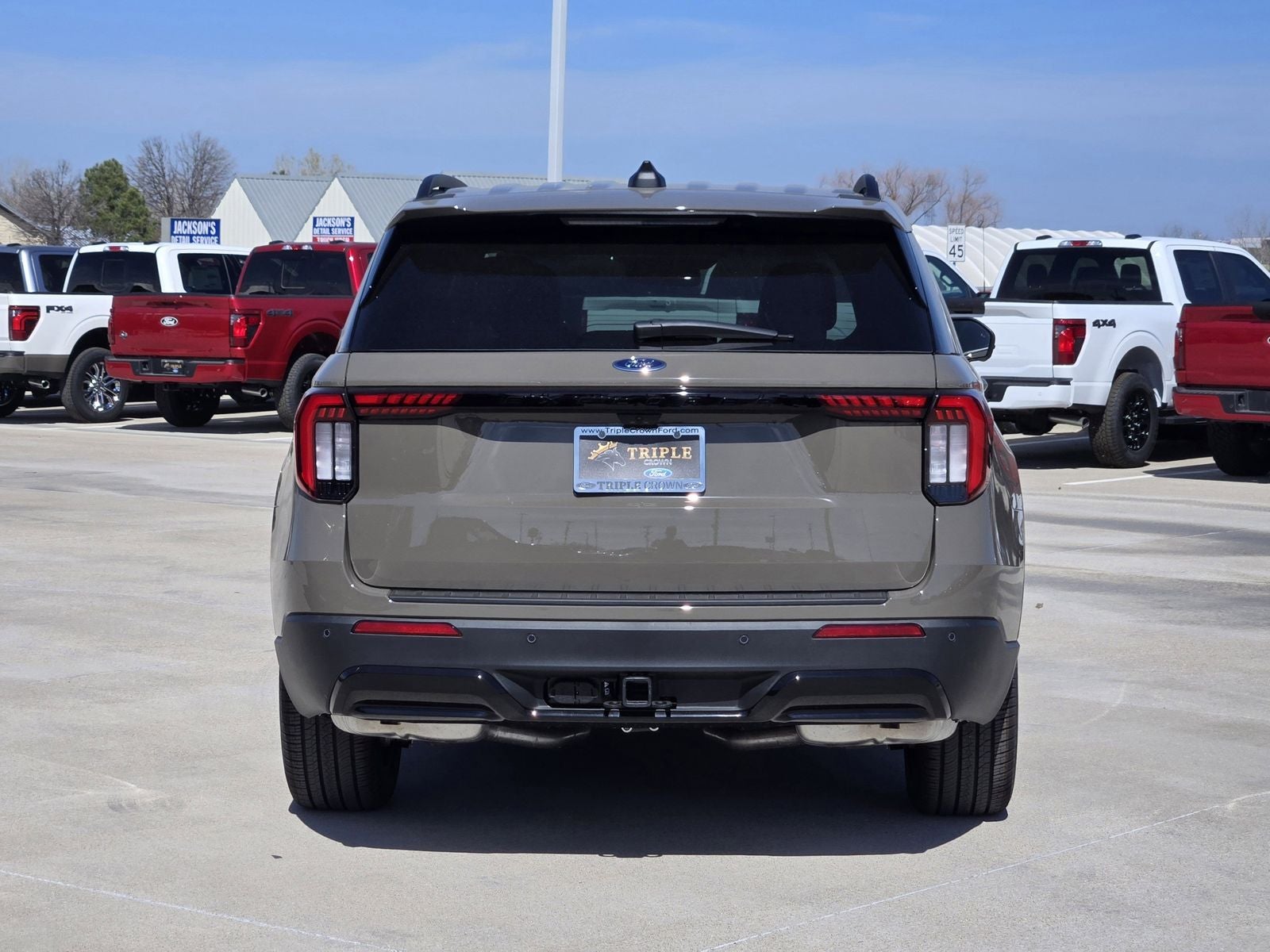 2026 Ford Explorer ST-Line