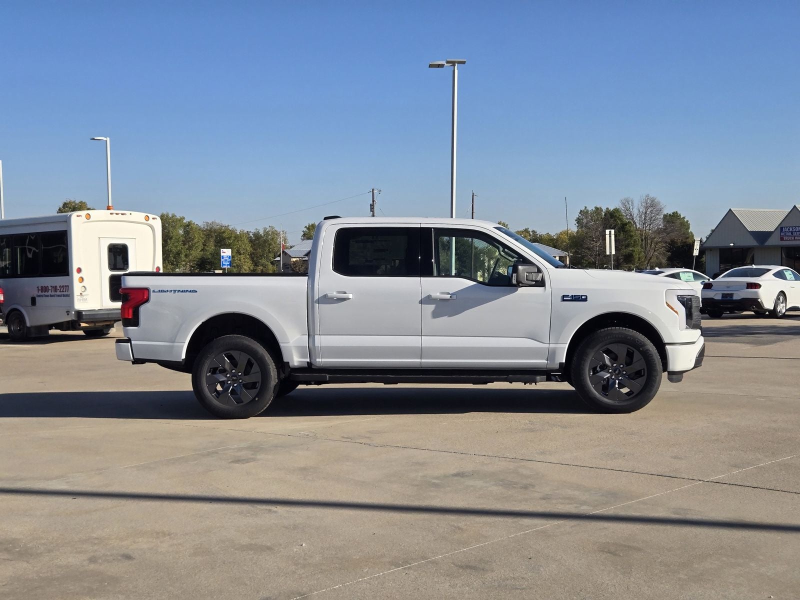 2025 Ford F-150 Lightning Flash