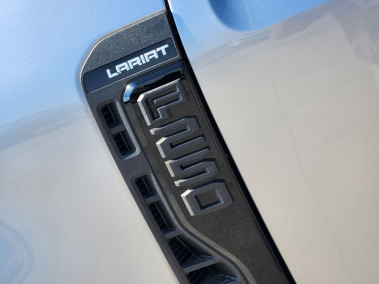 2027 Ford F-250SD Lariat