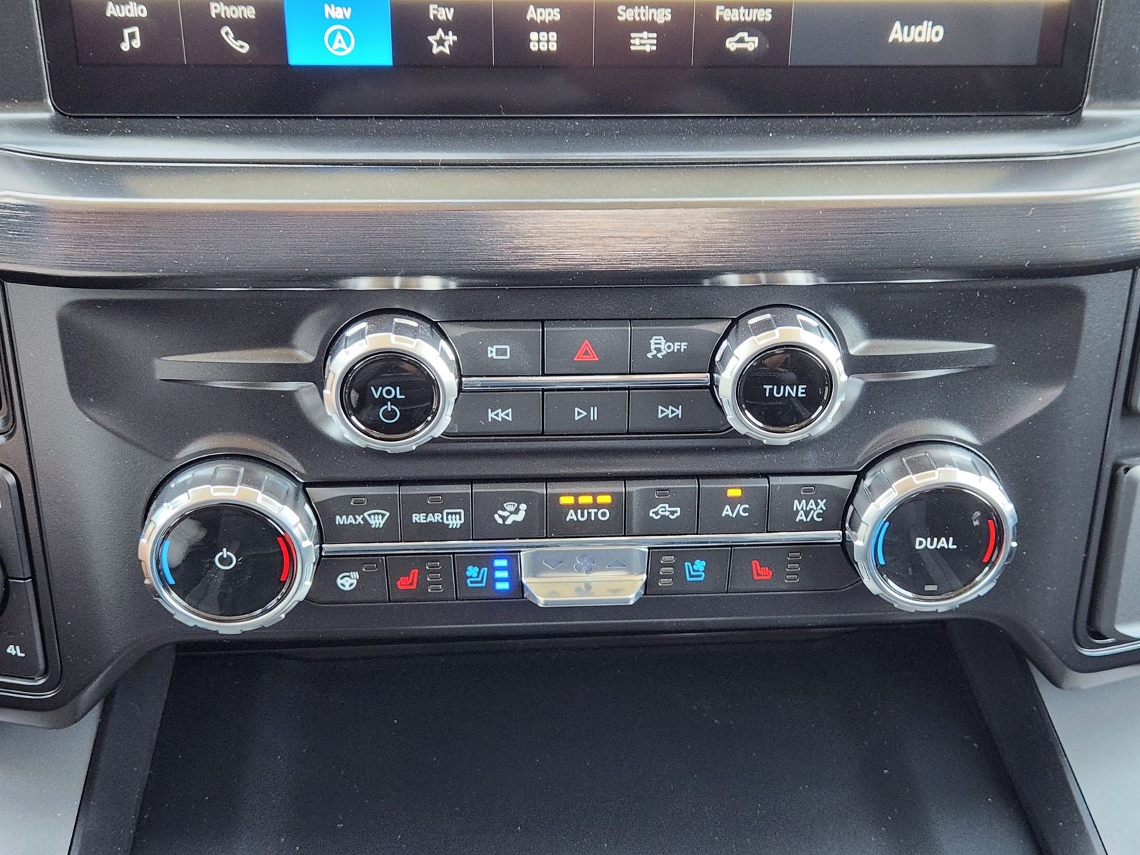 2027 Ford F-250SD Lariat