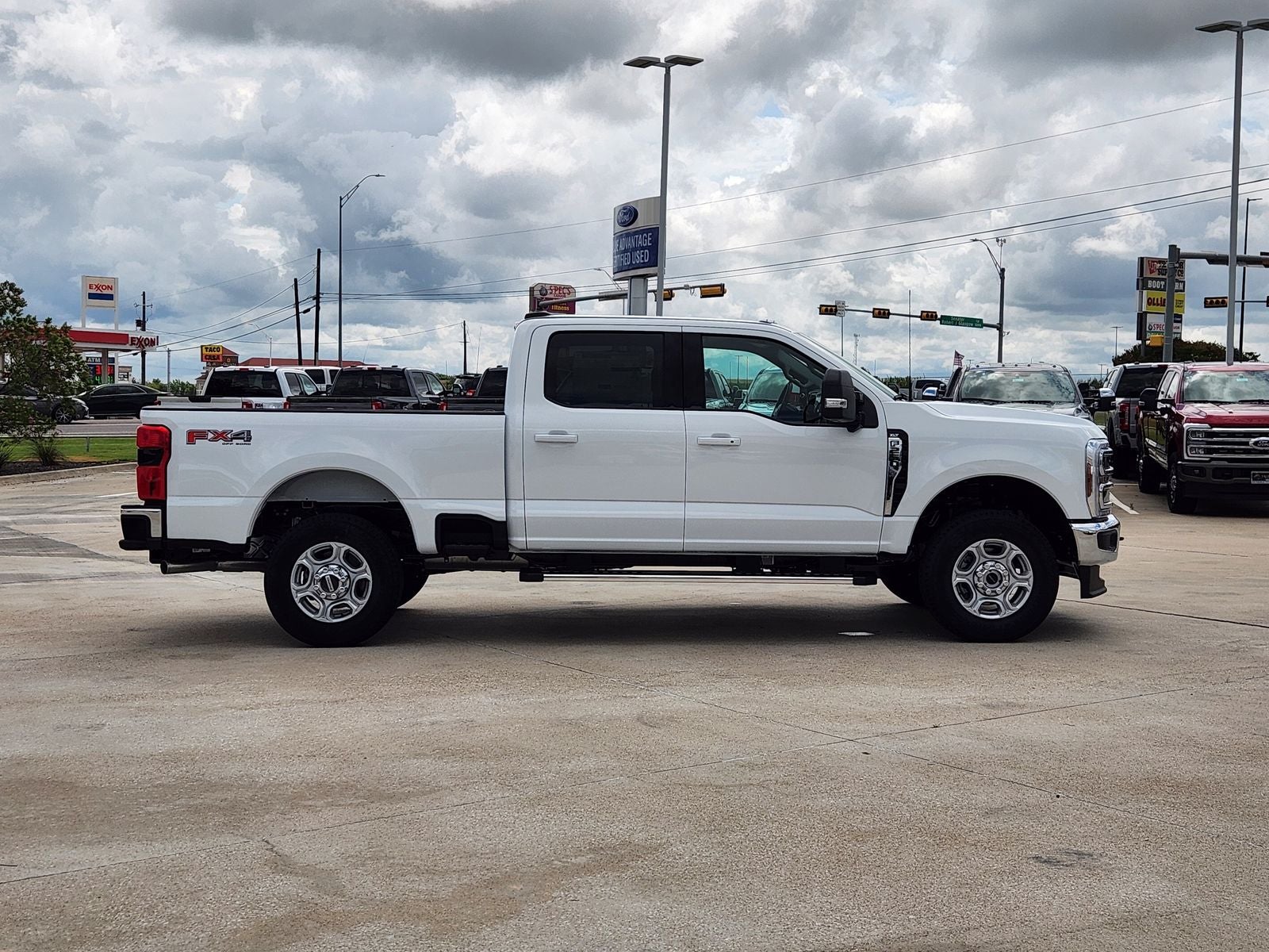 2026 Ford F-250SD XLT
